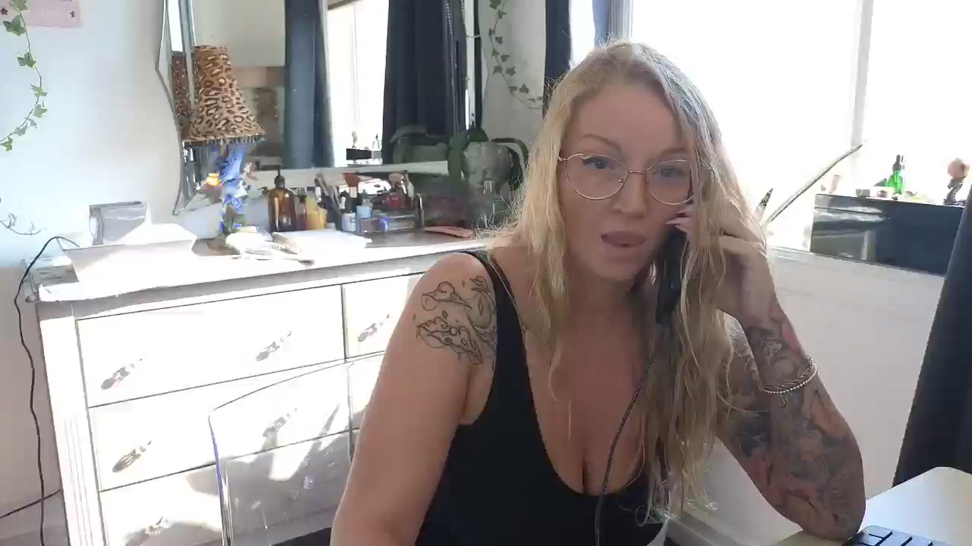 Gallery image thumbnail from EmilyEmbers's myfreecams stream on, 10/09/2025, 18:34 image 20 of 20