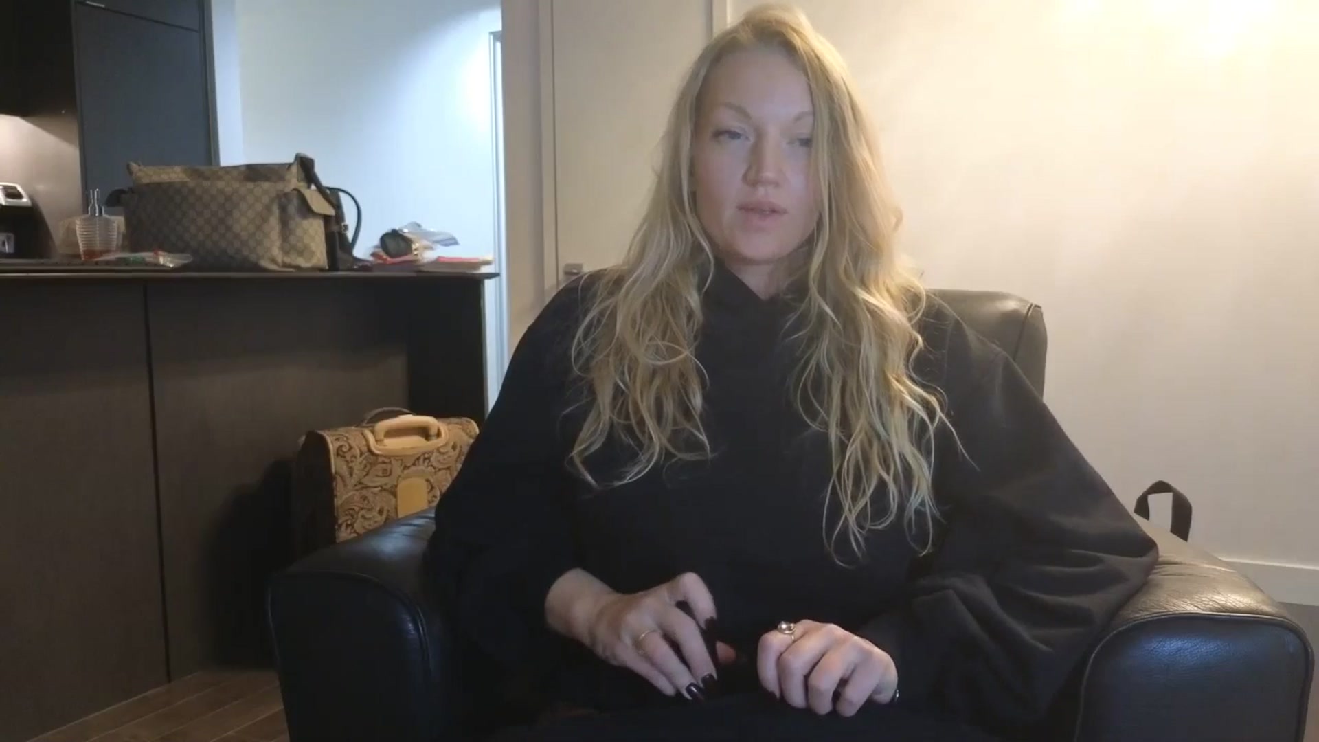 Gallery image thumbnail from EmilyEmbers's myfreecams stream on, 10/26/2025, 06:40 image 4 of 20
