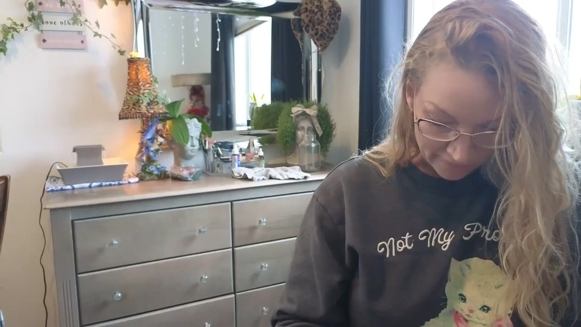 Gallery image thumbnail from EmilyEmbers's myfreecams stream on, 12/02/2025, 20:13 image 15 of 20