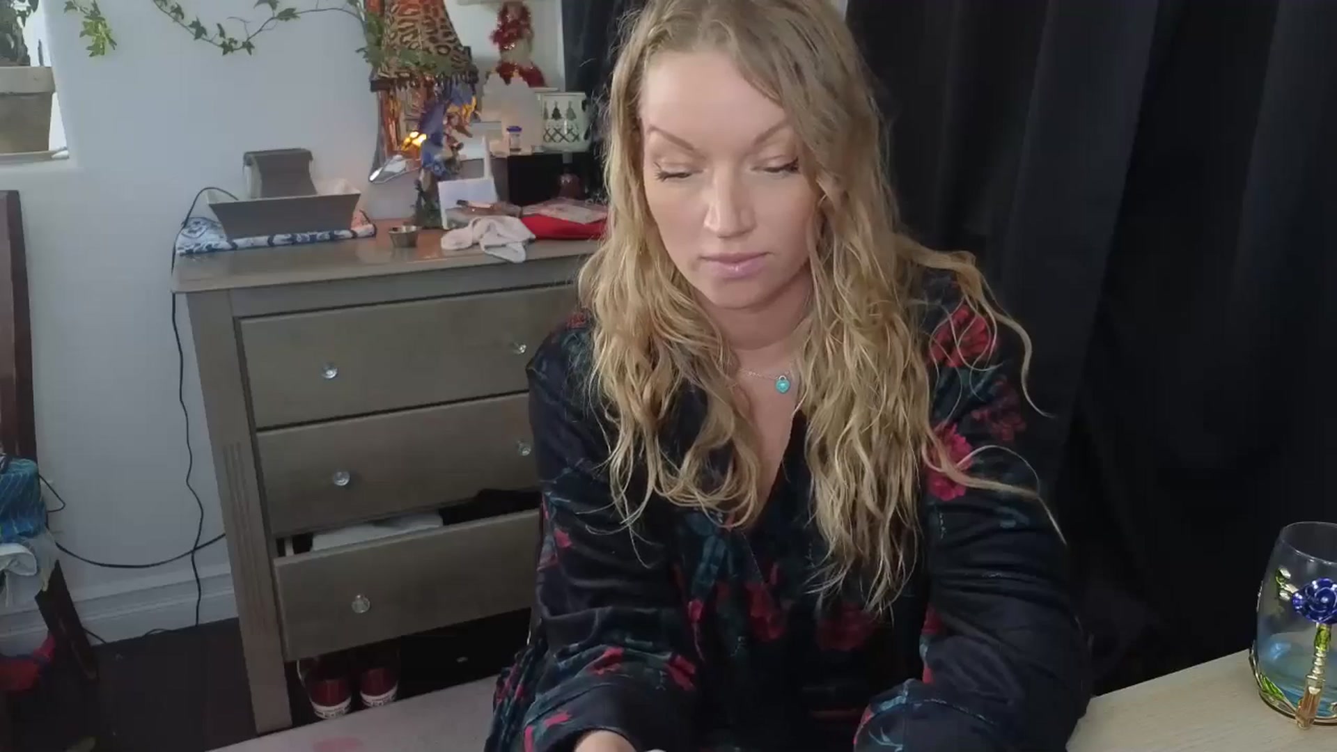 Gallery image thumbnail from EmilyEmbers's myfreecams stream on, 01/27/2026, 20:01 image 2 of 20