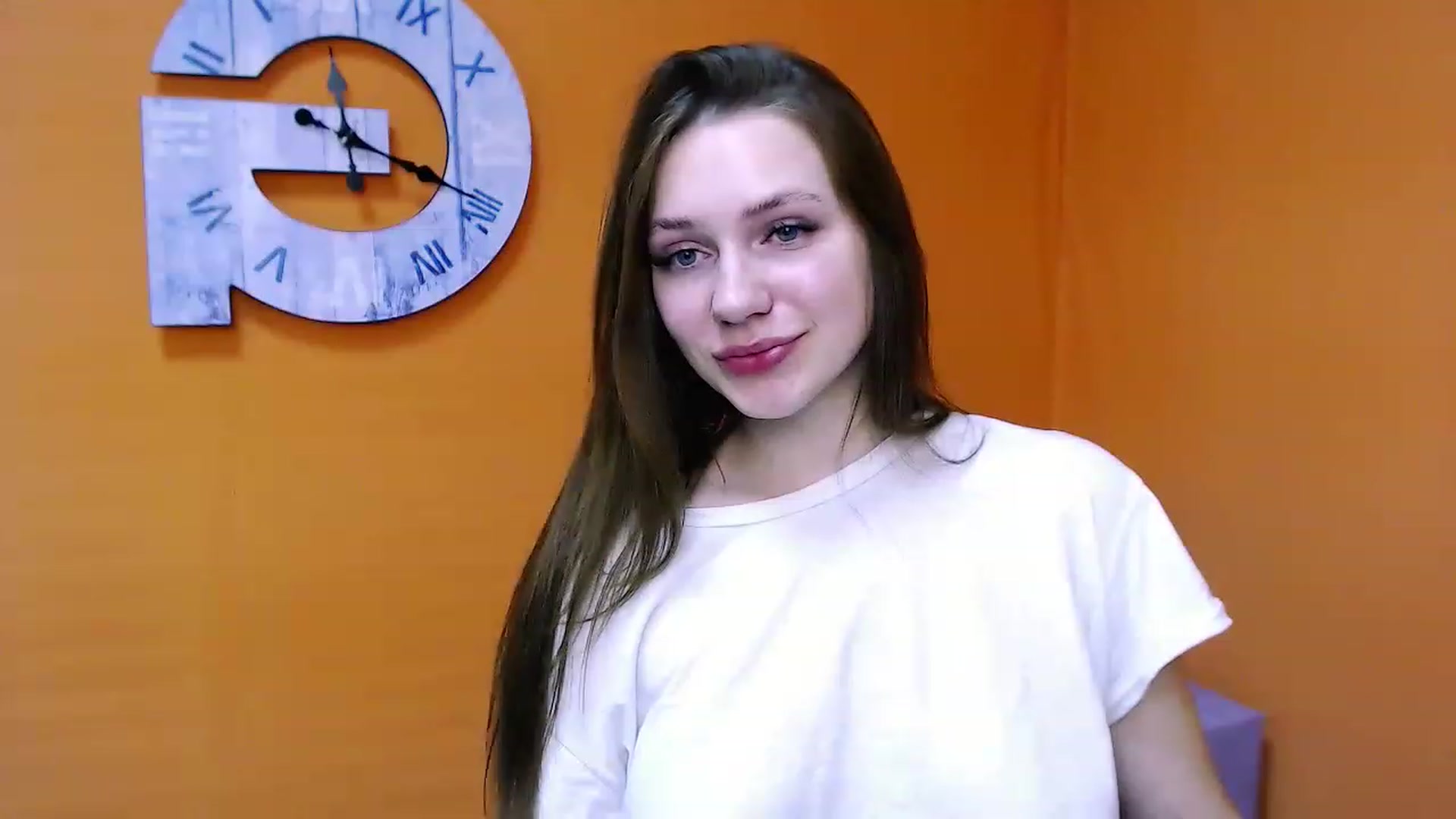 Gallery image thumbnail from EmilyFant_'s myfreecams stream on, 11/24/2022, 22:58 image 9 of 20
