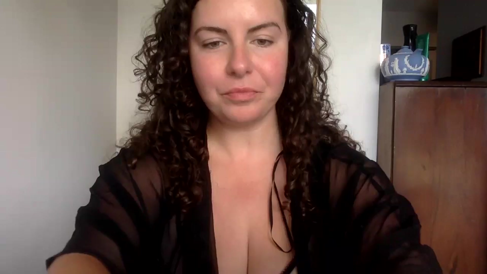 Gallery image thumbnail from EmilyHart's myfreecams stream on, 09/24/2024, 17:00 image 5 of 20