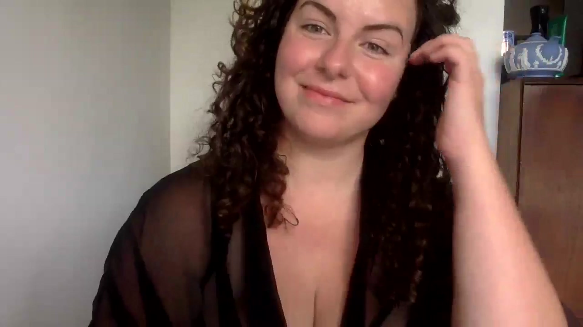 Gallery image thumbnail from EmilyHart's myfreecams stream on, 09/24/2024, 17:00 image 4 of 20