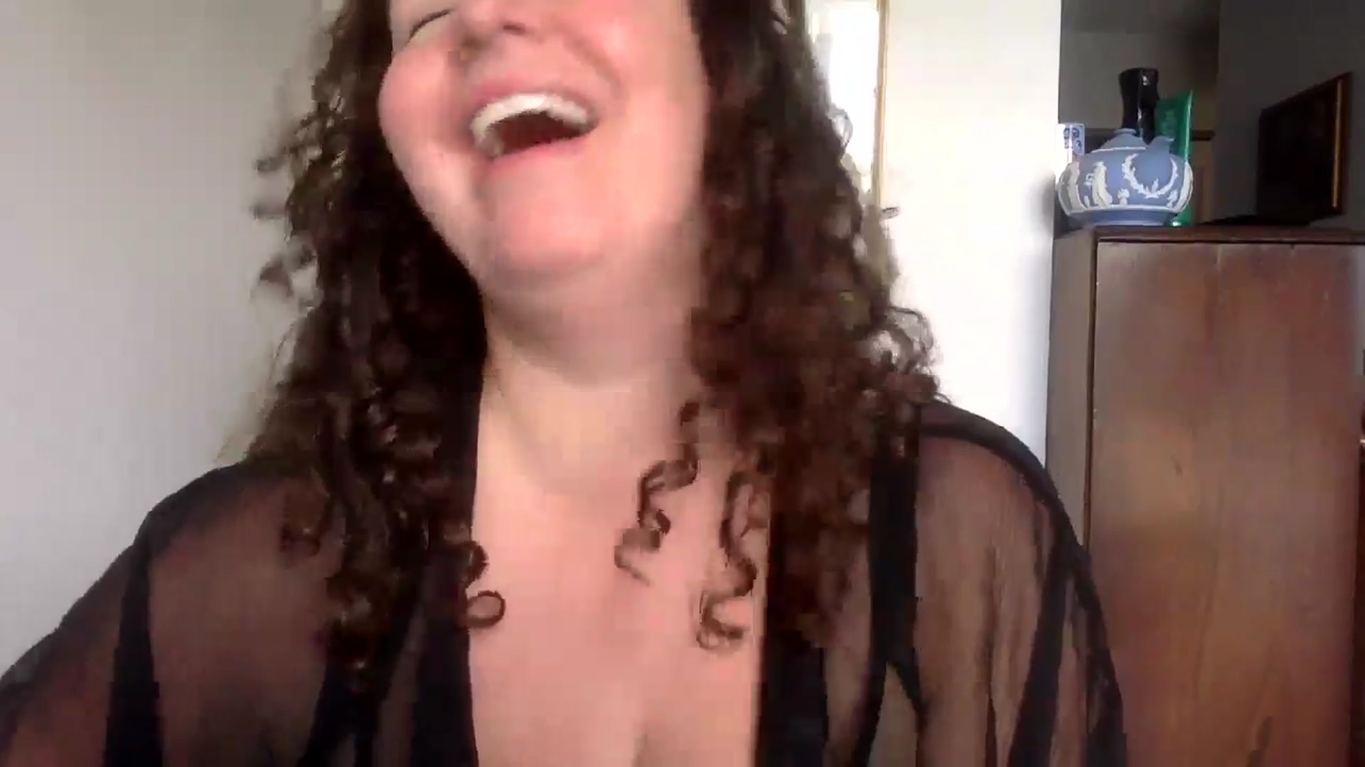 Gallery image thumbnail from EmilyHart's myfreecams stream on, 09/24/2024, 17:00 image 7 of 20