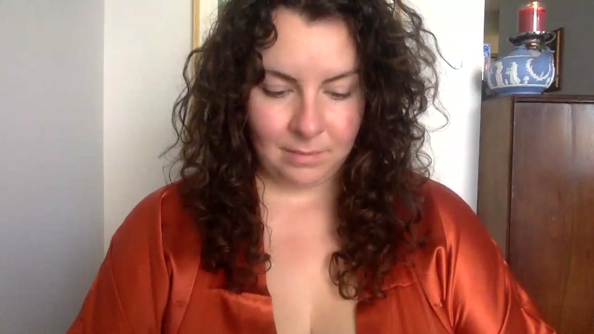Gallery image thumbnail from EmilyHart's myfreecams stream on, 10/15/2024, 18:09 image 15 of 20