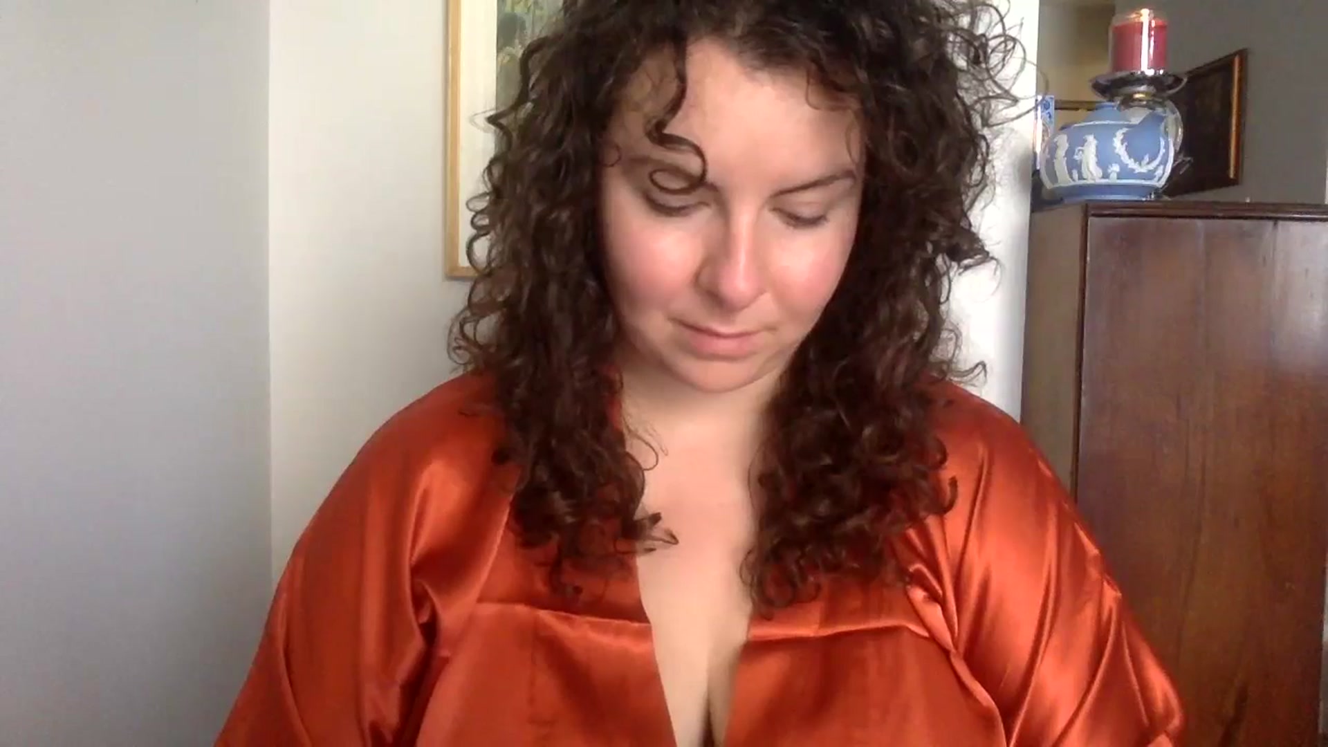 Gallery image thumbnail from EmilyHart's myfreecams stream on, 10/15/2024, 18:09 image 5 of 20
