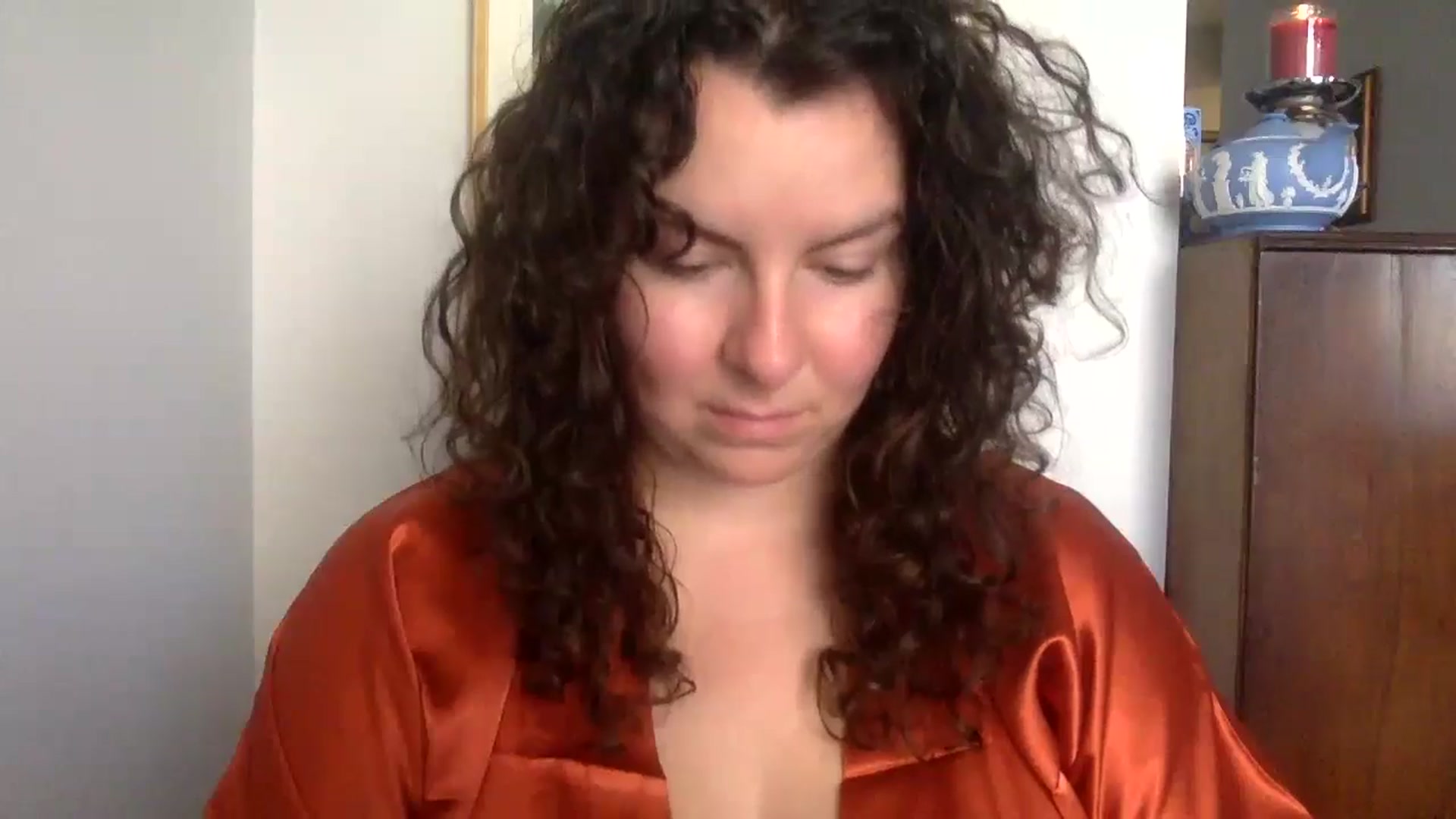 Gallery image thumbnail from EmilyHart's myfreecams stream on, 10/15/2024, 18:09 image 14 of 20