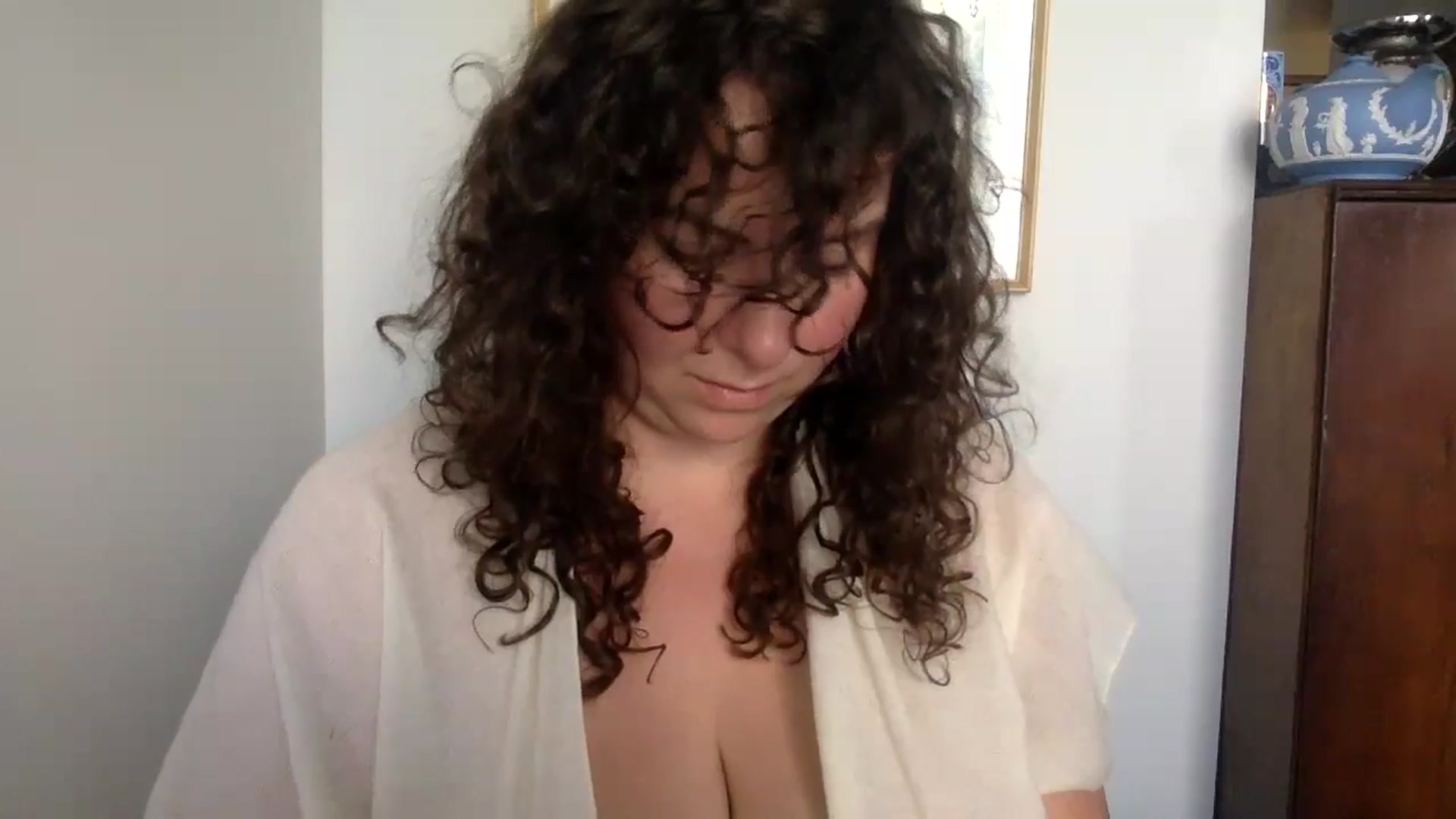 Gallery image thumbnail from EmilyHart's myfreecams stream on, 10/16/2024, 18:06 image 10 of 20