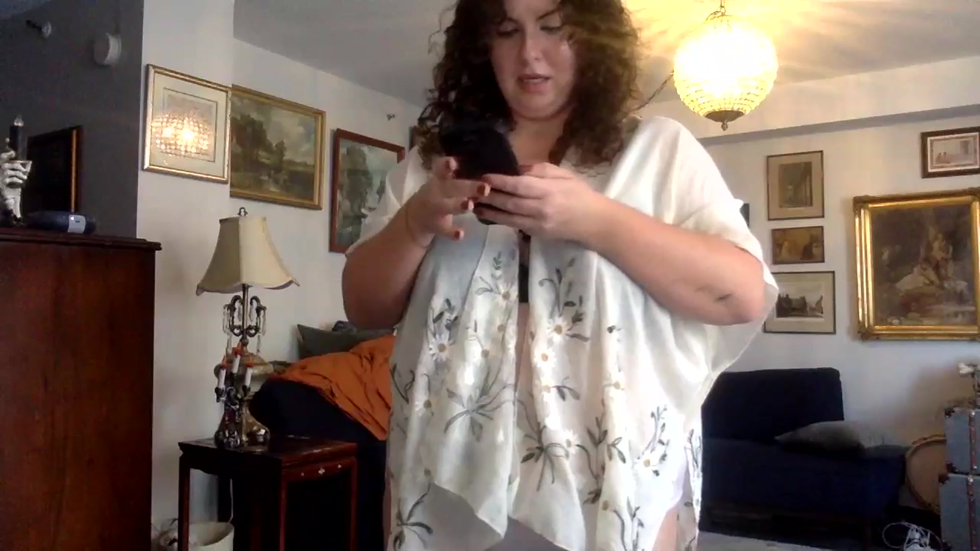 Gallery image thumbnail from EmilyHart's myfreecams stream on, 10/22/2024, 19:32 image 5 of 20