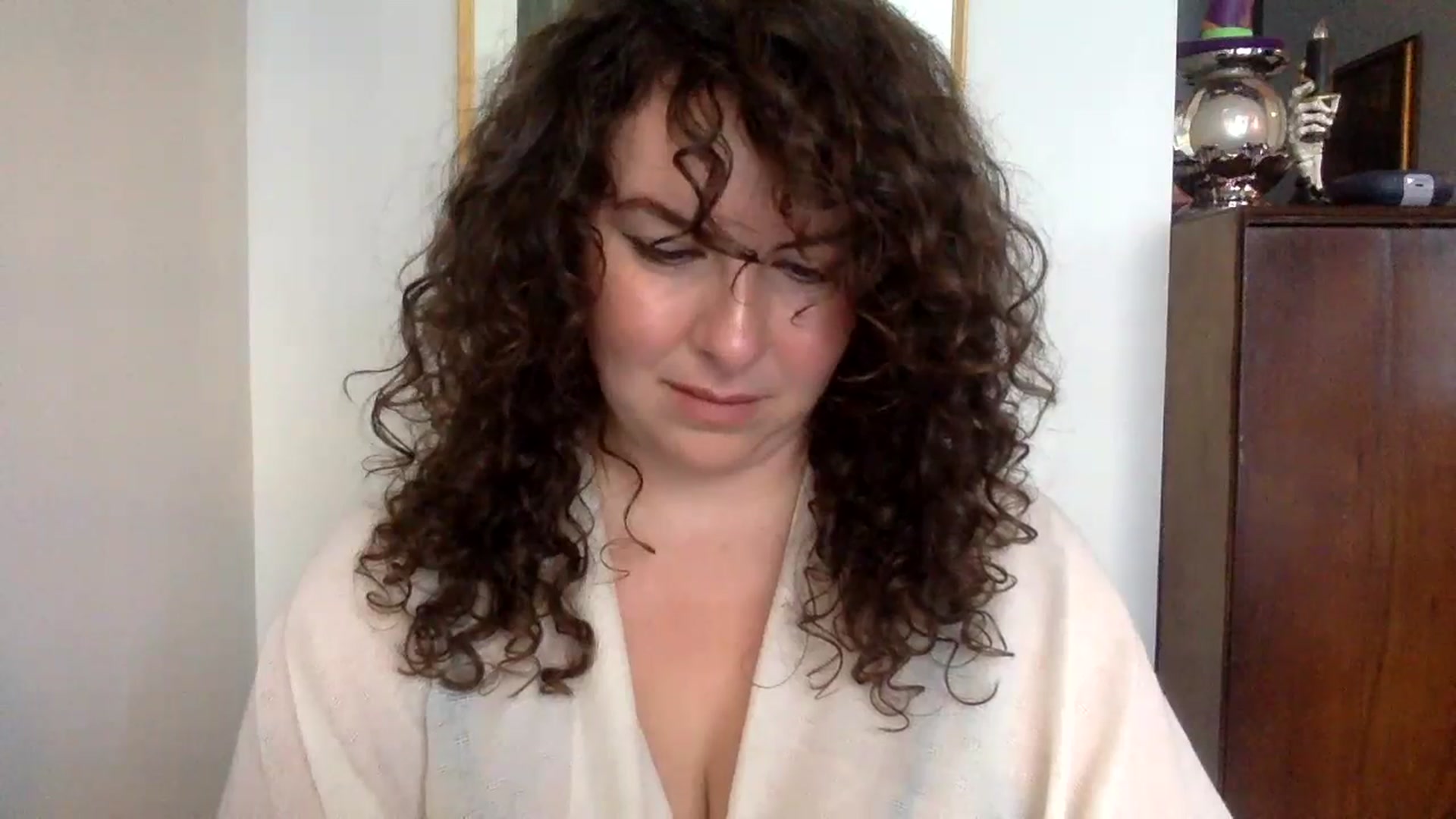 Gallery image thumbnail from EmilyHart's myfreecams stream on, 10/22/2024, 19:32 image 14 of 20