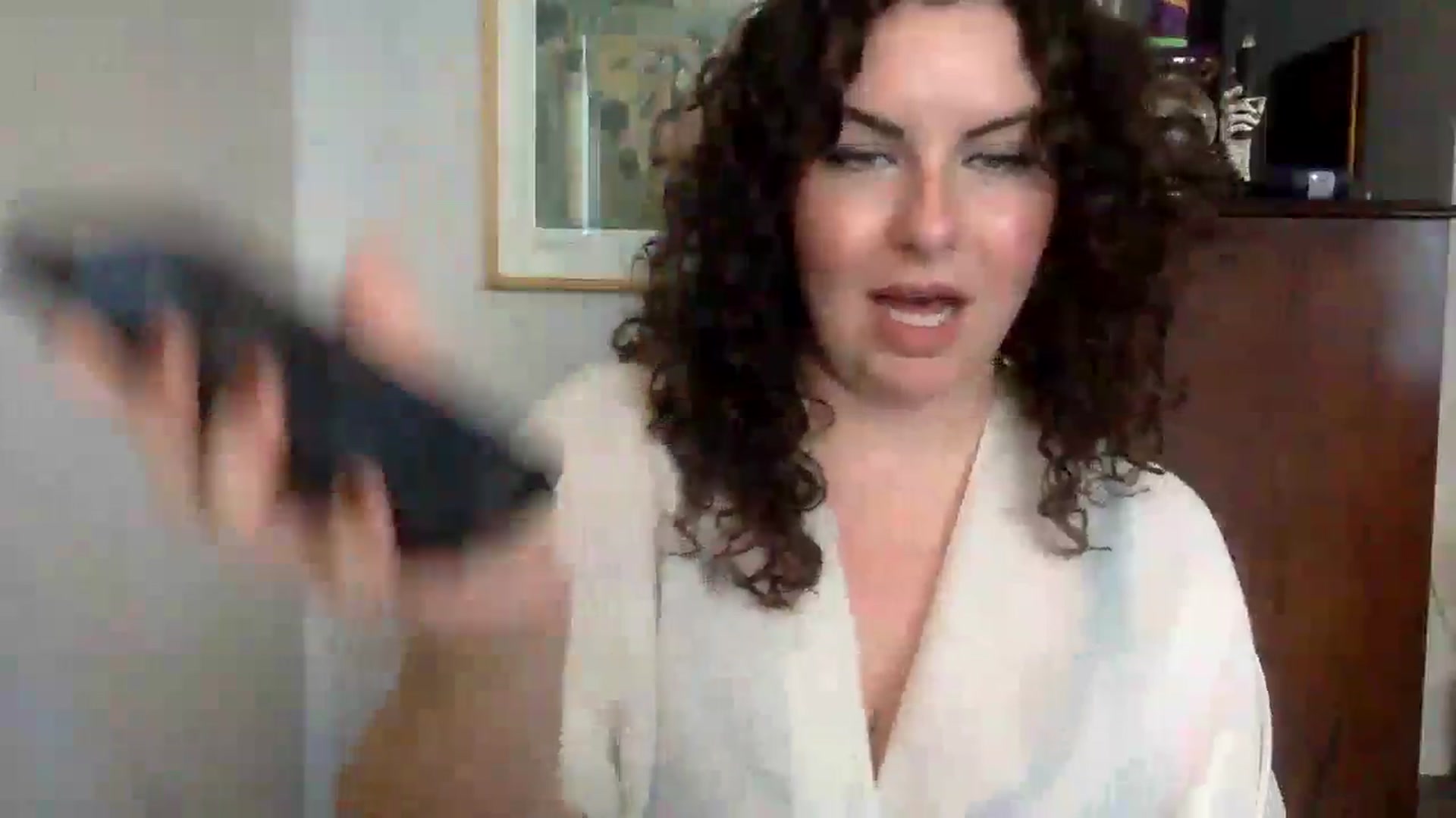 Gallery image thumbnail from EmilyHart's myfreecams stream on, 10/22/2024, 19:32 image 7 of 20
