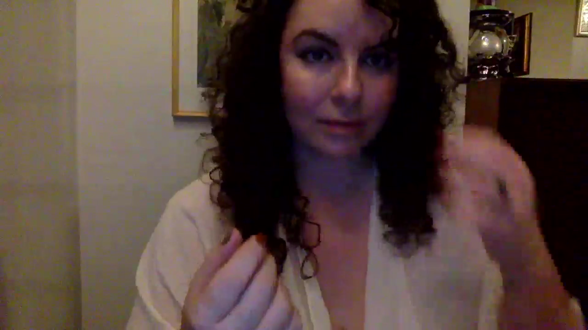 Gallery image thumbnail from EmilyHart's myfreecams stream on, 10/22/2024, 22:13 image 9 of 20