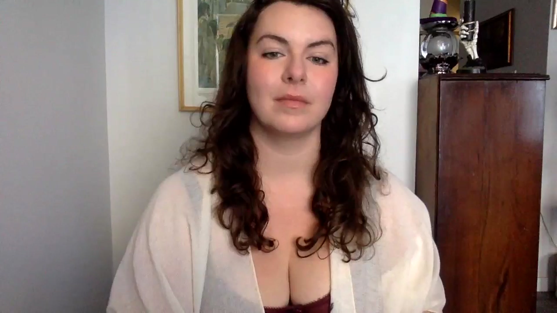 Gallery image thumbnail from EmilyHart's myfreecams stream on, 10/28/2024, 18:35 image 16 of 20