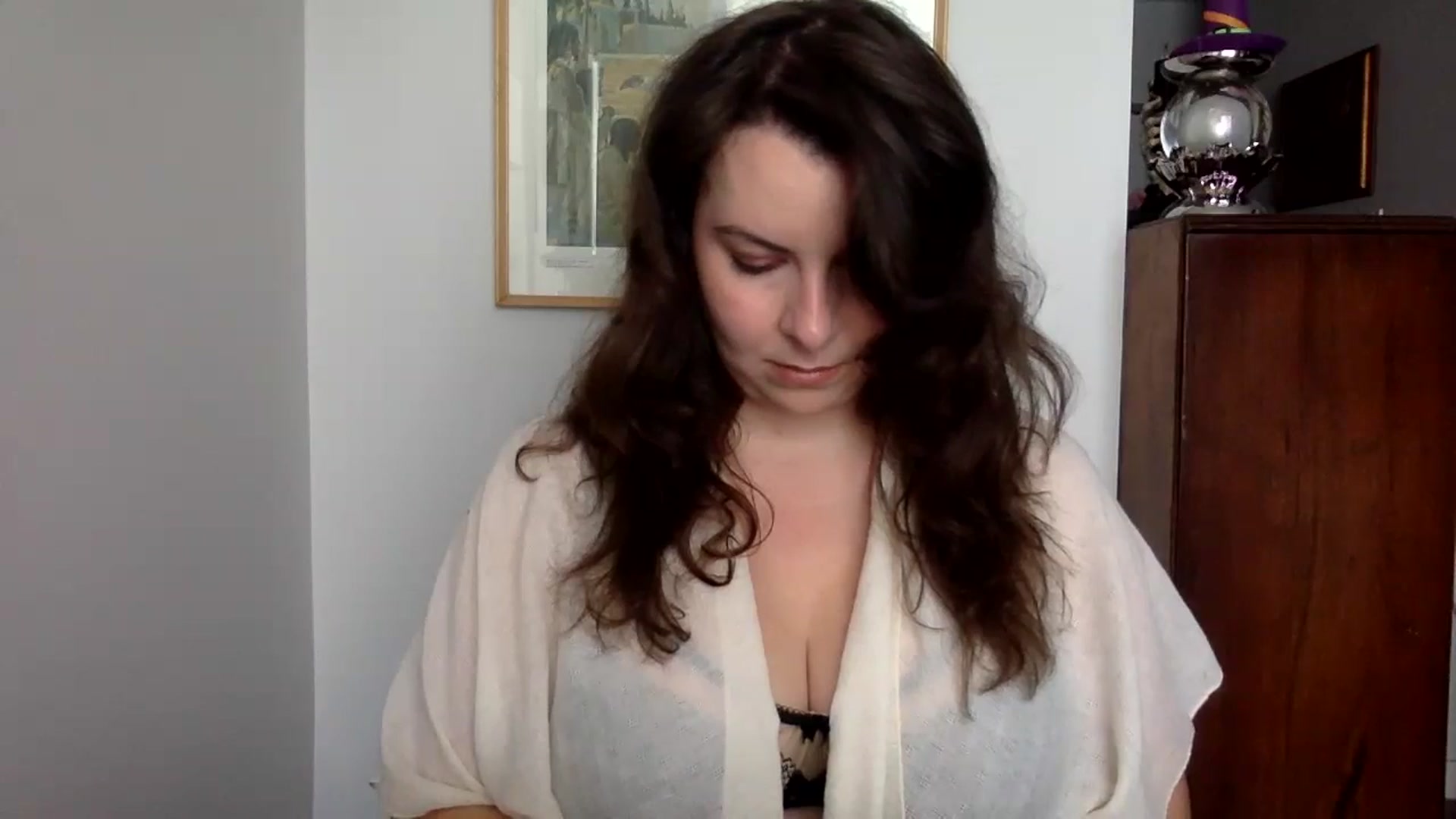 Gallery image thumbnail from EmilyHart's myfreecams stream on, 10/30/2024, 15:06 image 8 of 20