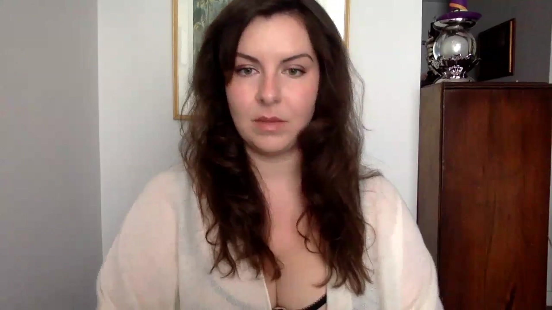 Gallery image thumbnail from EmilyHart's myfreecams stream on, 10/30/2024, 15:49 image 19 of 20