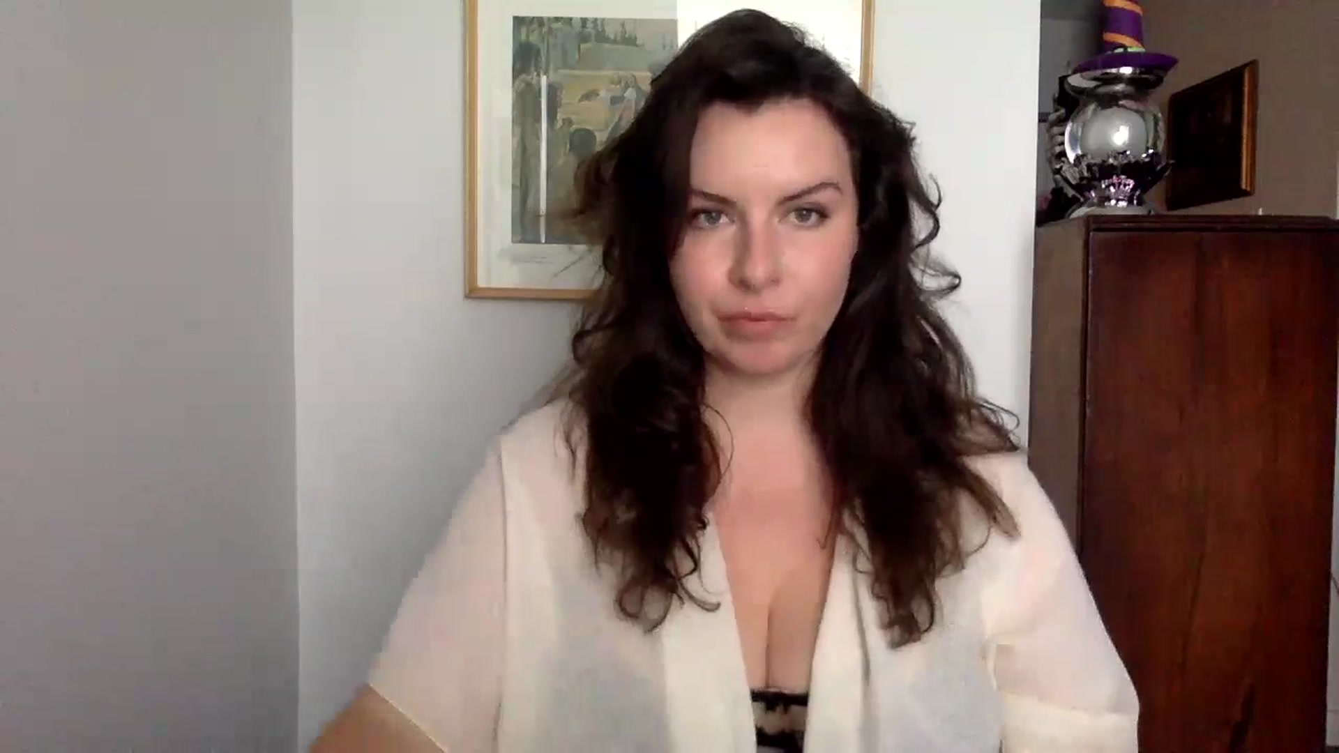 Gallery image thumbnail from EmilyHart's myfreecams stream on, 10/30/2024, 16:38 image 13 of 20