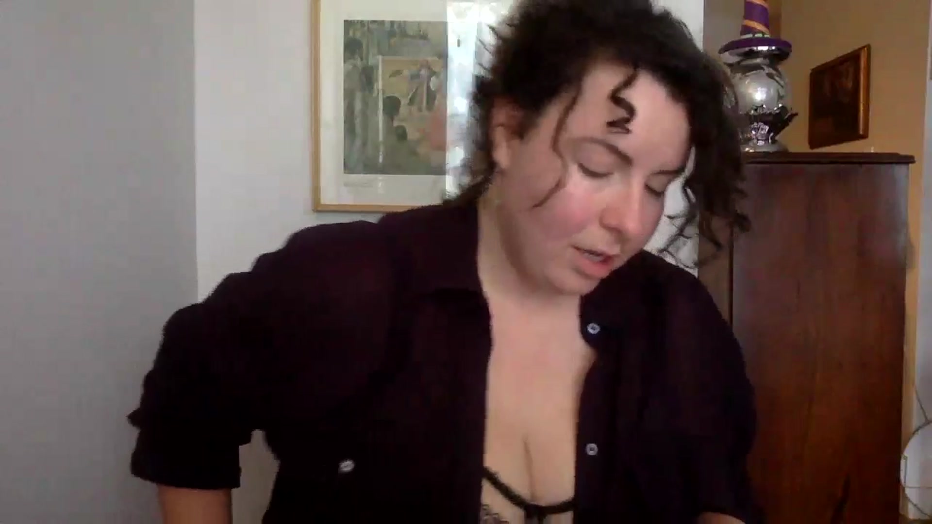 Gallery image thumbnail from EmilyHart's myfreecams stream on, 11/13/2024, 18:49 image 14 of 20