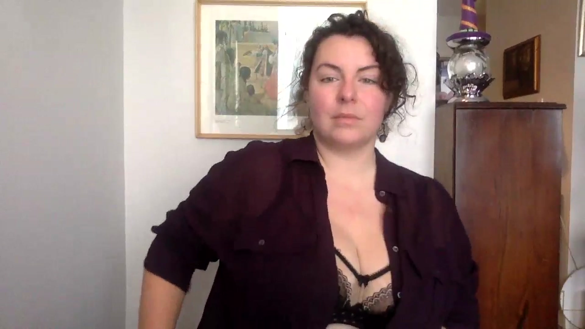 Gallery image thumbnail from EmilyHart's myfreecams stream on, 11/13/2024, 18:49 image 5 of 20