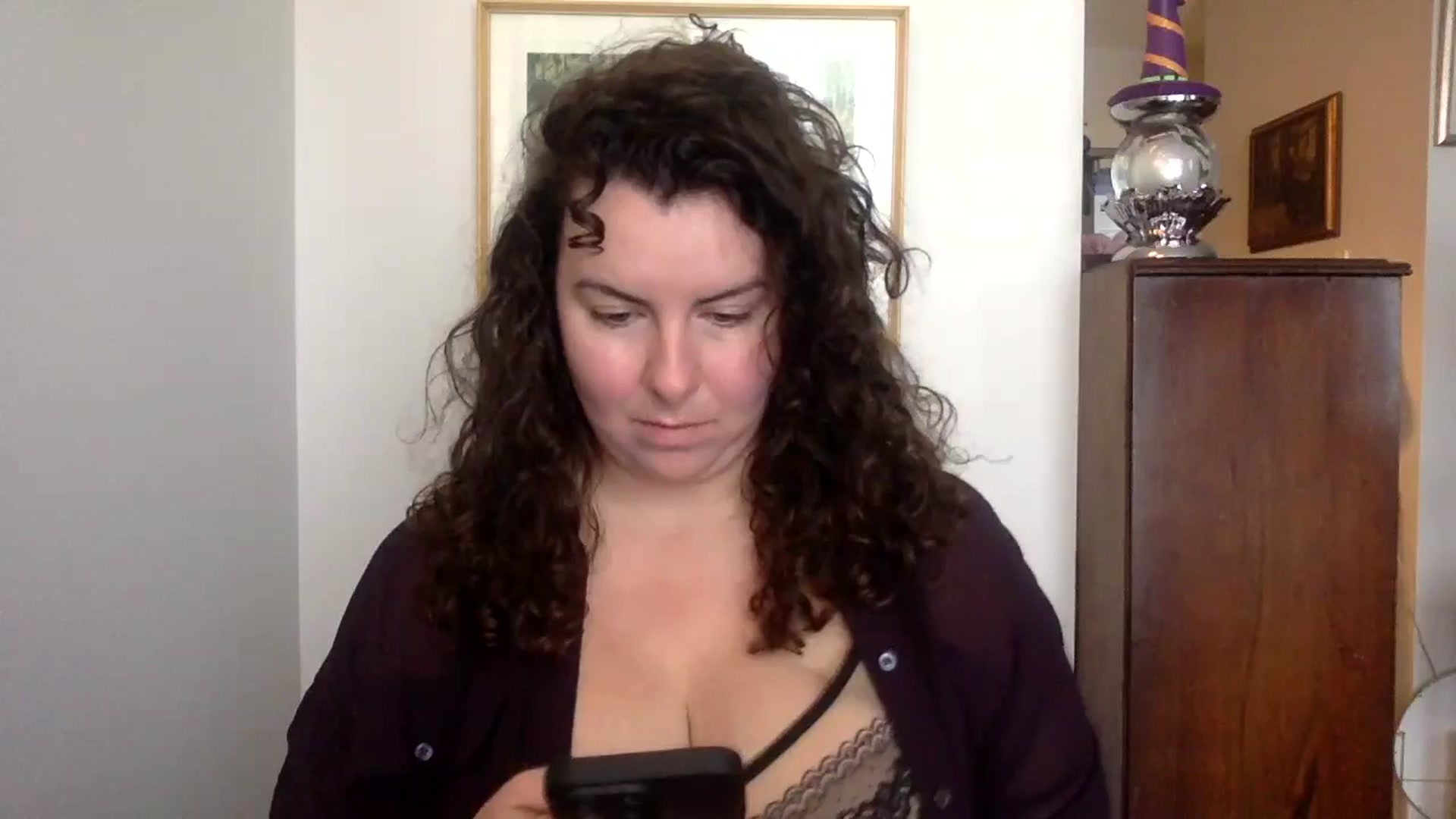 Gallery image thumbnail from EmilyHart's myfreecams stream on, 11/13/2024, 18:49 image 19 of 20