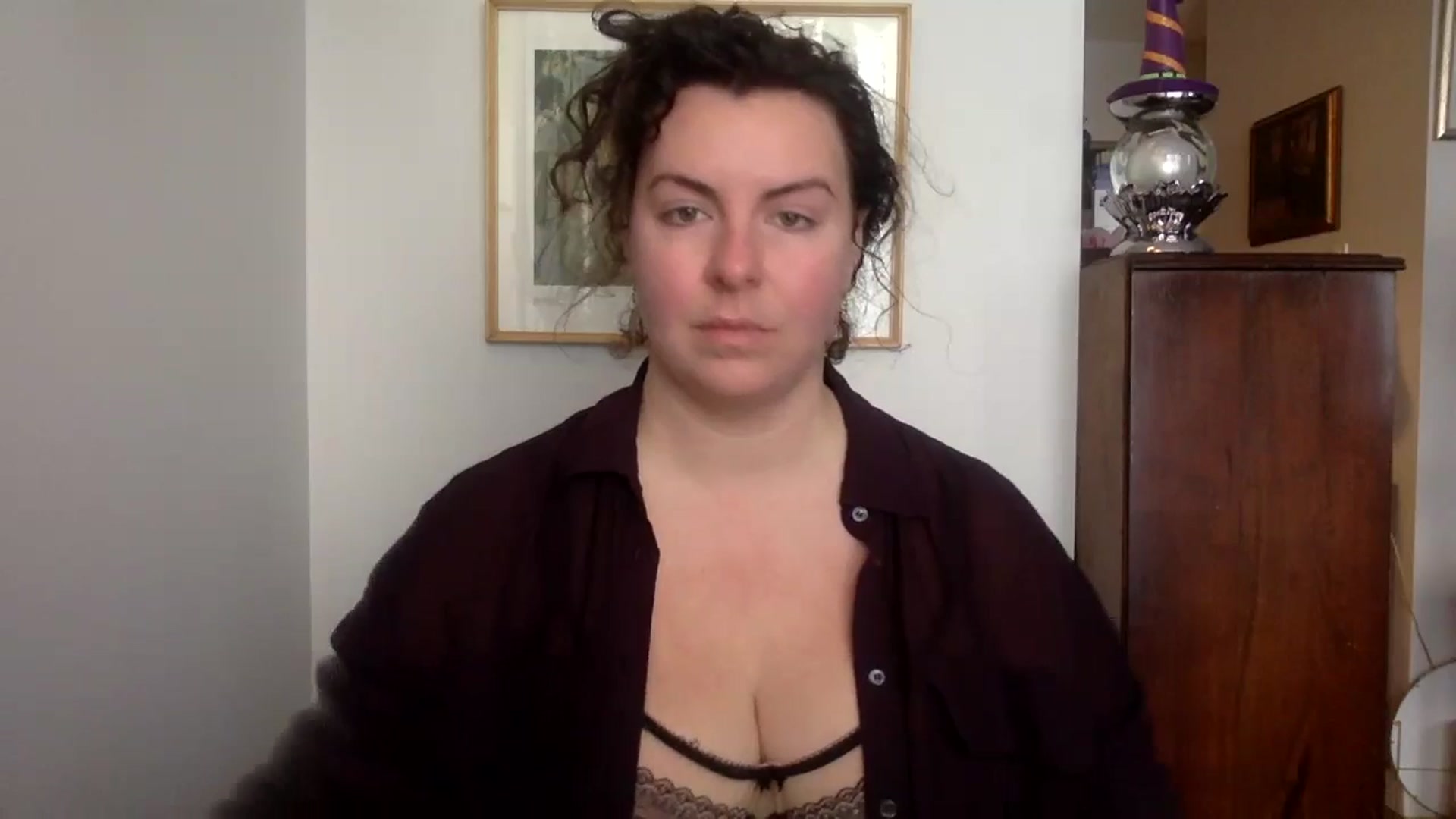 Gallery image thumbnail from EmilyHart's myfreecams stream on, 11/13/2024, 18:49 image 6 of 20
