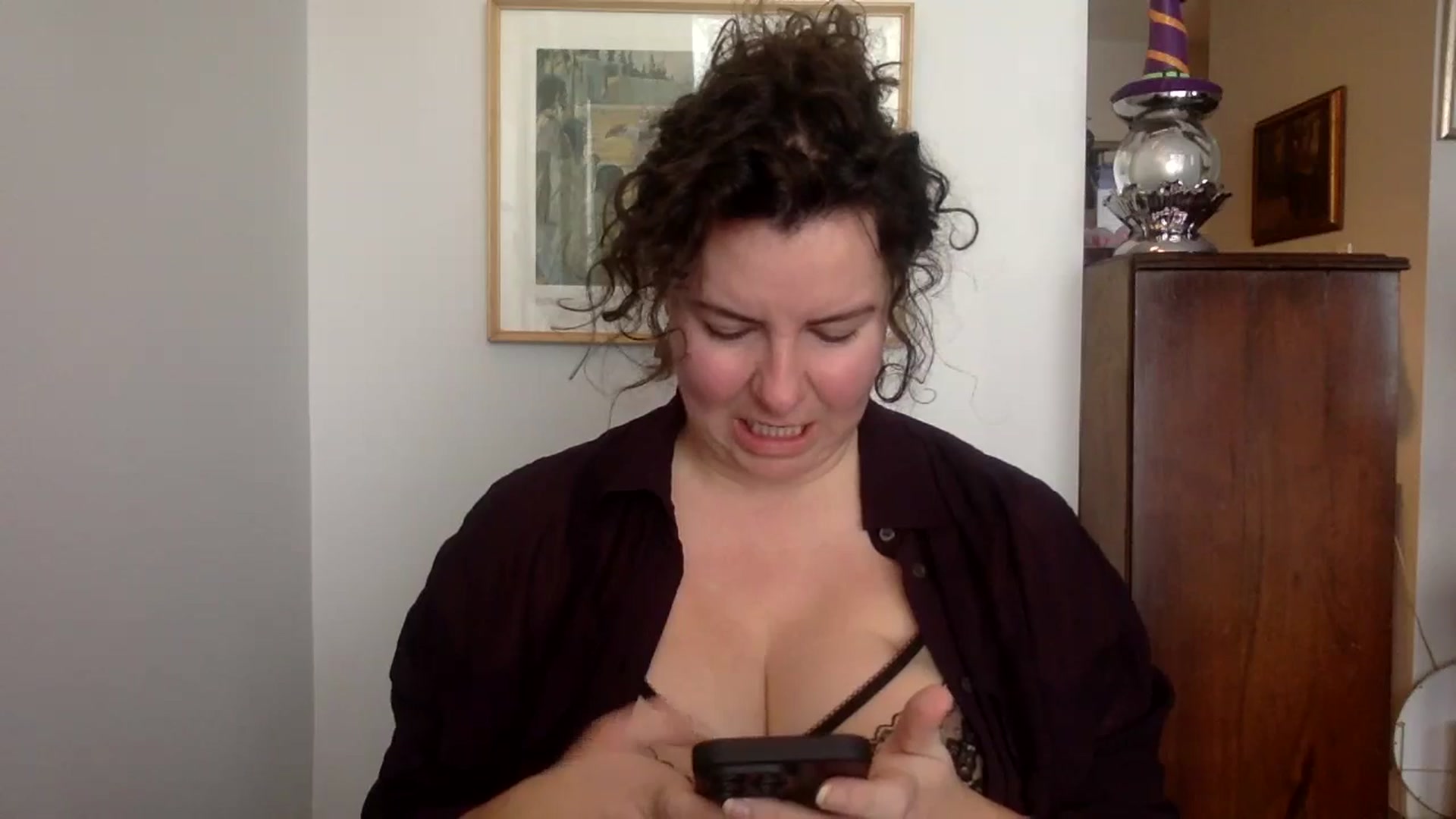 Gallery image thumbnail from EmilyHart's myfreecams stream on, 11/13/2024, 18:49 image 2 of 20