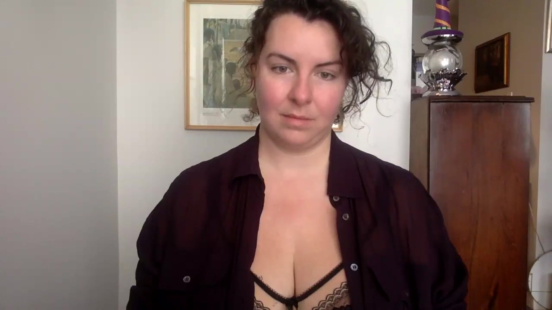 Gallery image thumbnail from EmilyHart's myfreecams stream on, 11/13/2024, 18:49 image 3 of 20