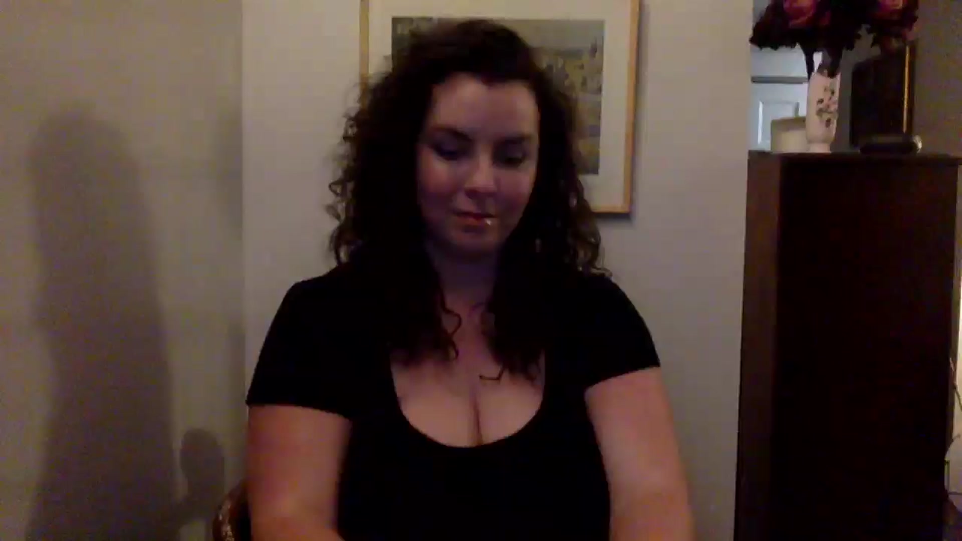 Gallery image thumbnail from EmilyHart's myfreecams stream on, 11/25/2024, 23:20 image 11 of 20