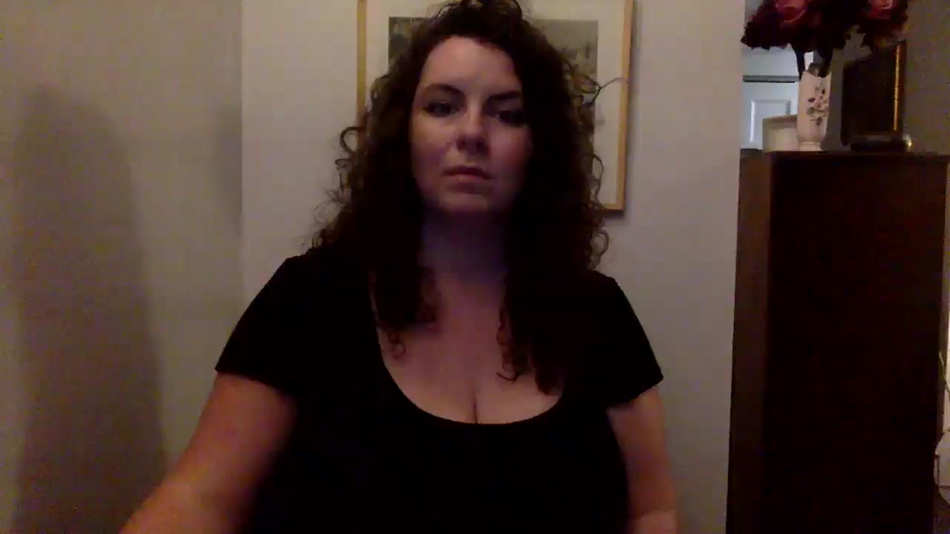 Gallery image thumbnail from EmilyHart's myfreecams stream on, 11/25/2024, 23:20 image 19 of 20