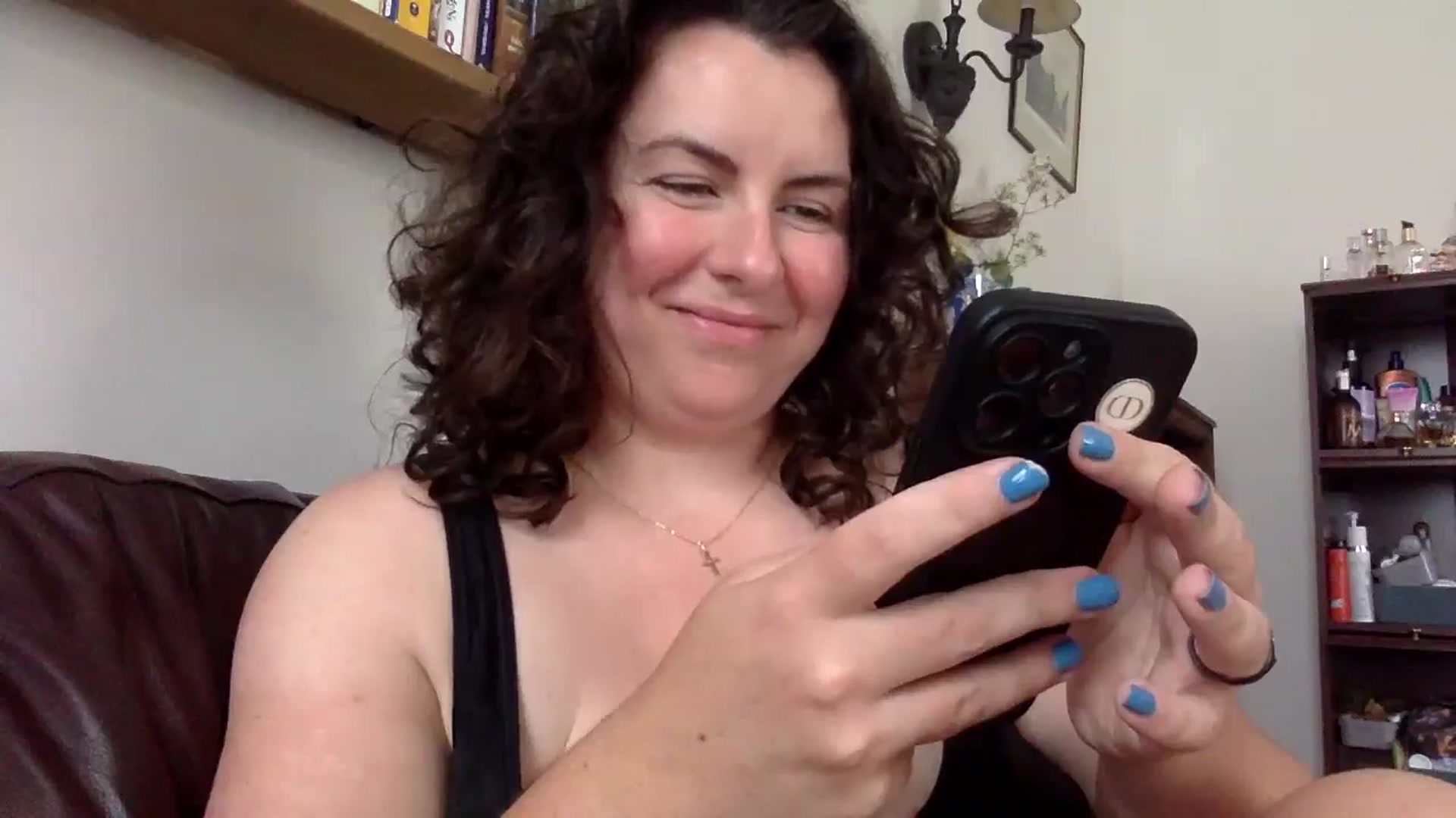 Gallery image thumbnail from EmilyHart's myfreecams stream on, 07/11/2025, 19:48 image 13 of 20