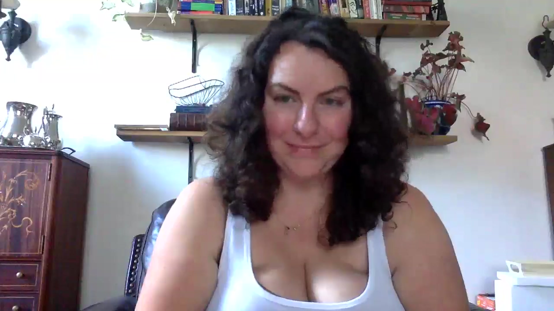 Gallery image thumbnail from EmilyHart's myfreecams stream on, 08/18/2025, 18:01 image 3 of 20