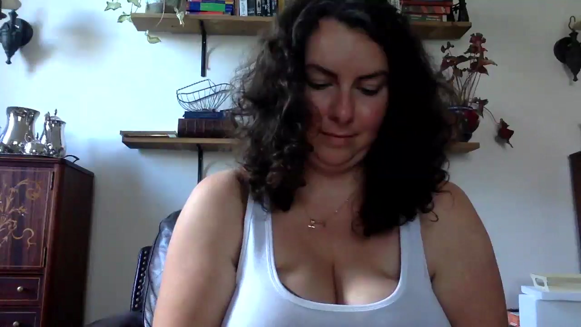 Gallery image thumbnail from EmilyHart's myfreecams stream on, 08/18/2025, 18:01 image 2 of 20