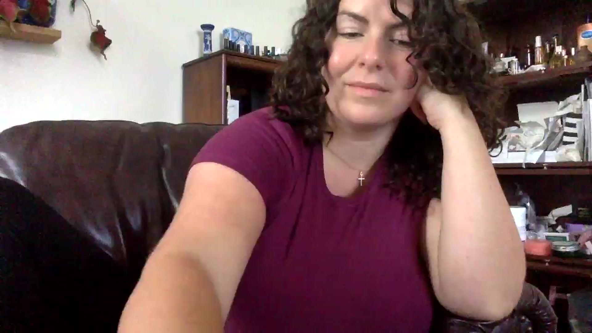 Gallery image thumbnail from EmilyHart's myfreecams stream on, 08/19/2025, 21:13 image 6 of 20