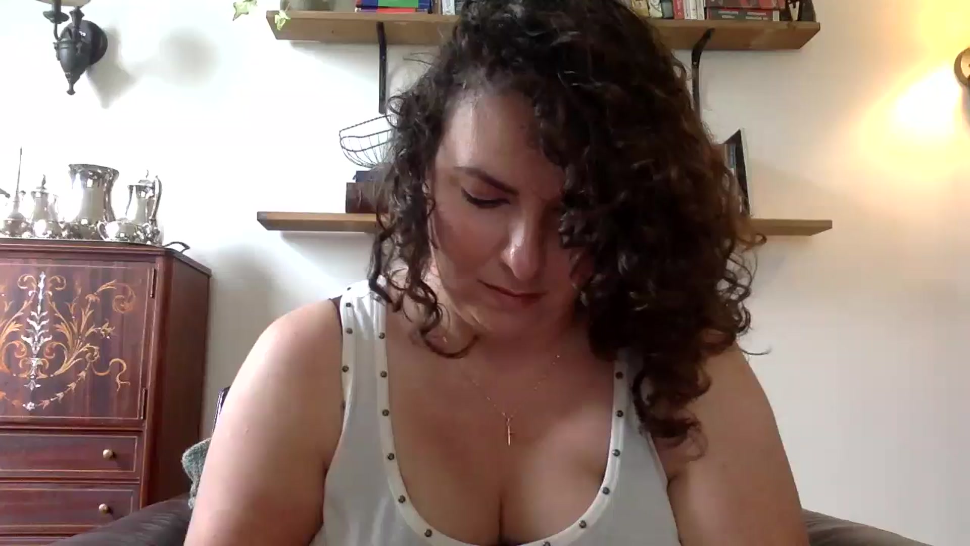 Gallery image thumbnail from EmilyHart's myfreecams stream on, 08/26/2025, 16:37 image 19 of 20