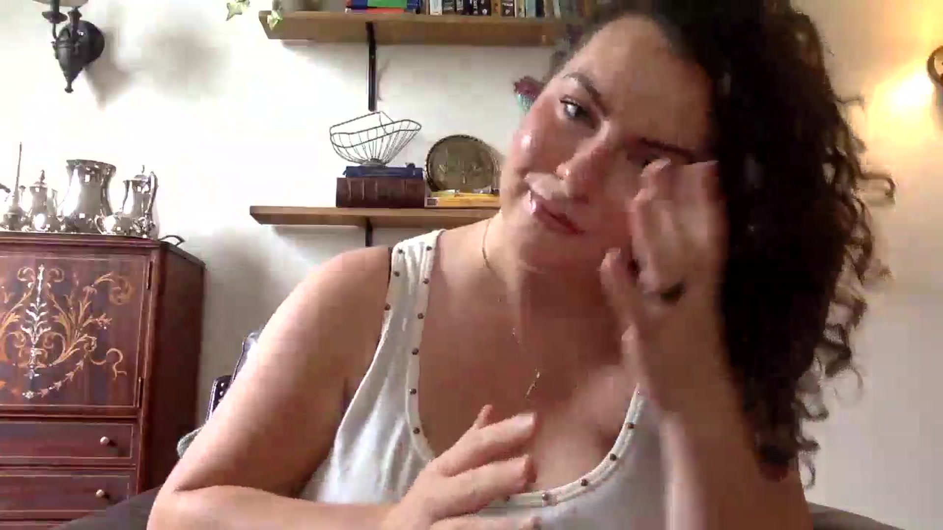 Gallery image thumbnail from EmilyHart's myfreecams stream on, 08/26/2025, 16:37 image 15 of 20