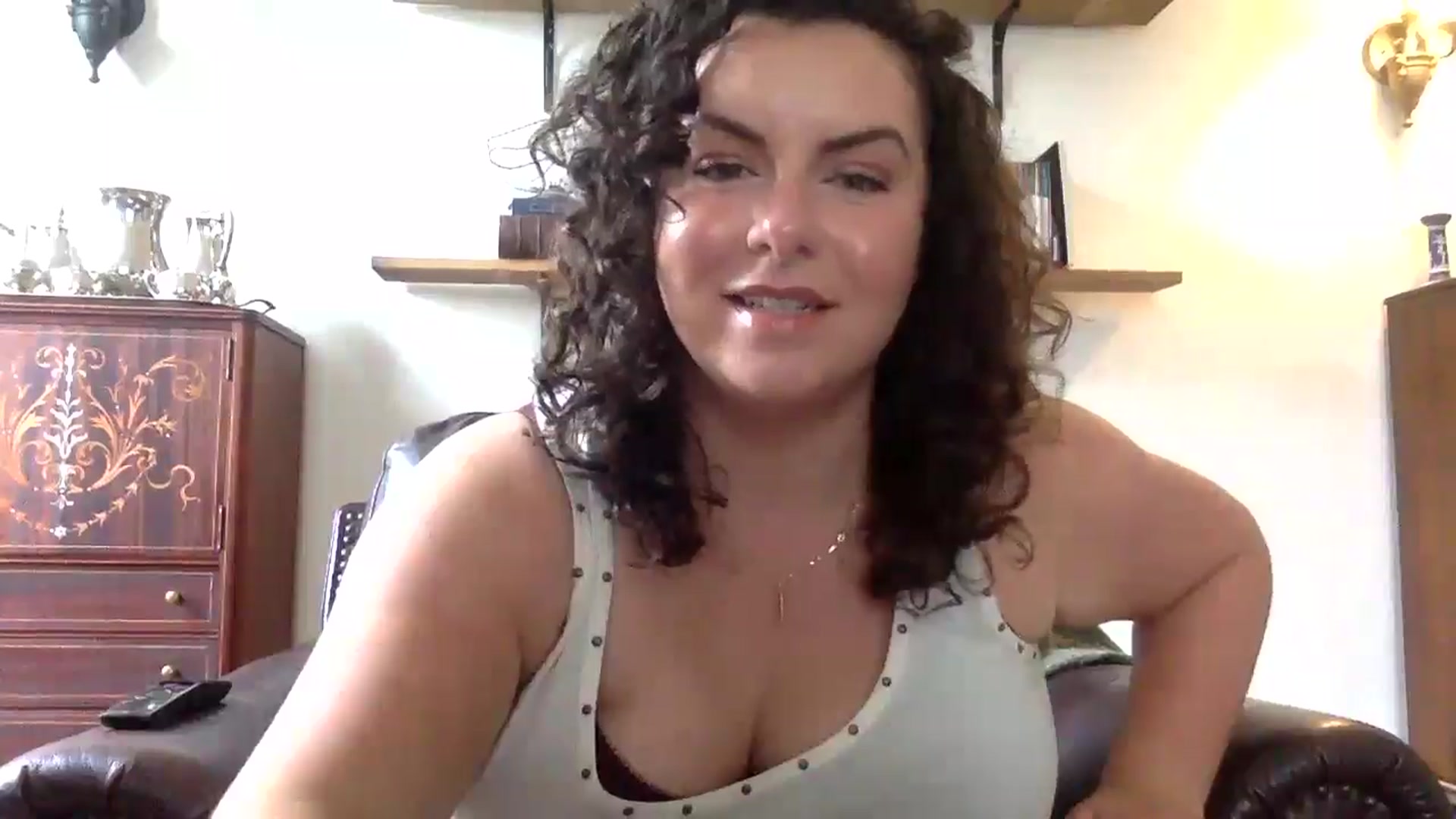 Gallery image thumbnail from EmilyHart's myfreecams stream on, 08/26/2025, 17:16 image 14 of 20