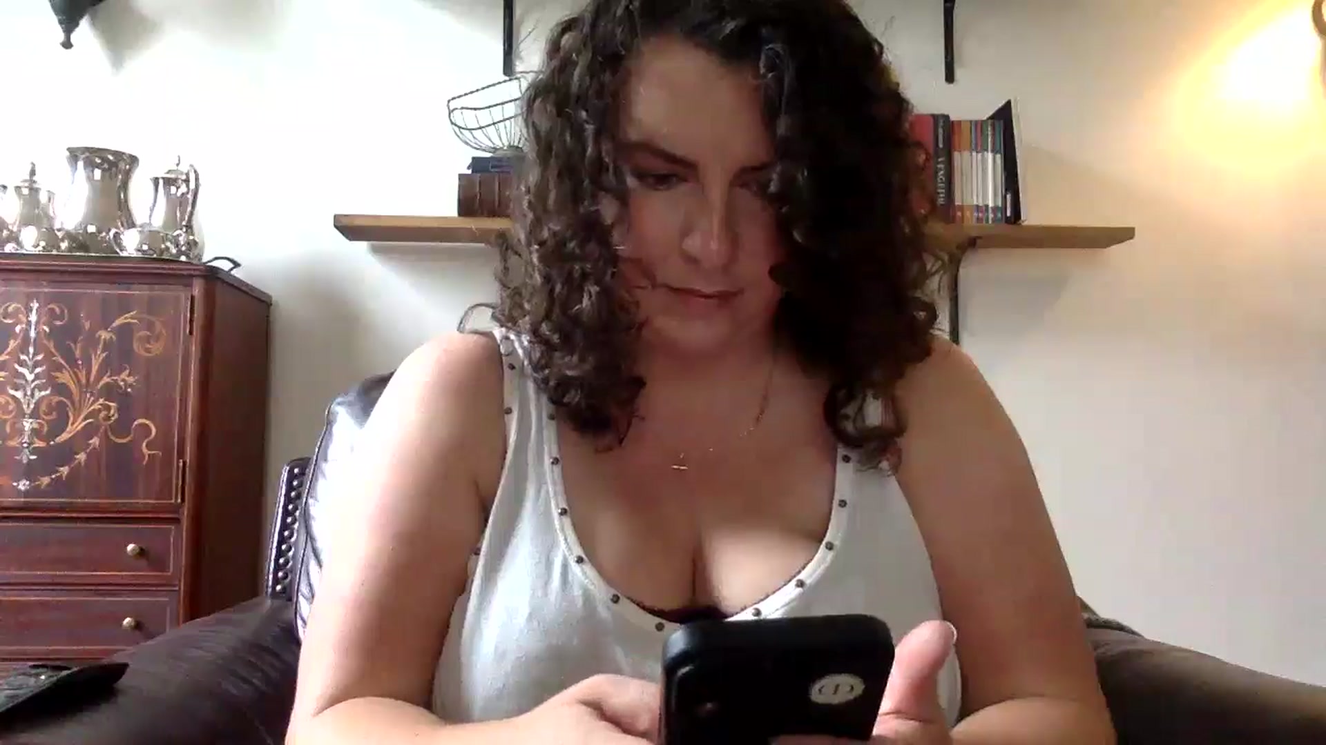 Gallery image thumbnail from EmilyHart's myfreecams stream on, 08/26/2025, 17:16 image 2 of 20