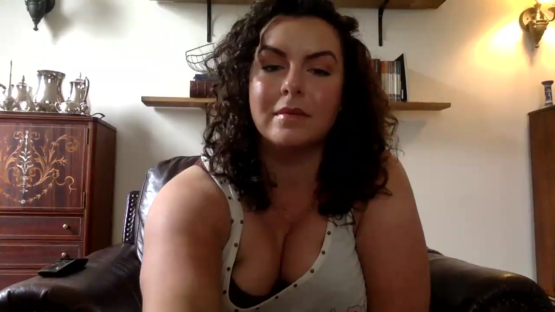 Gallery image thumbnail from EmilyHart's myfreecams stream on, 08/26/2025, 17:16 image 13 of 20