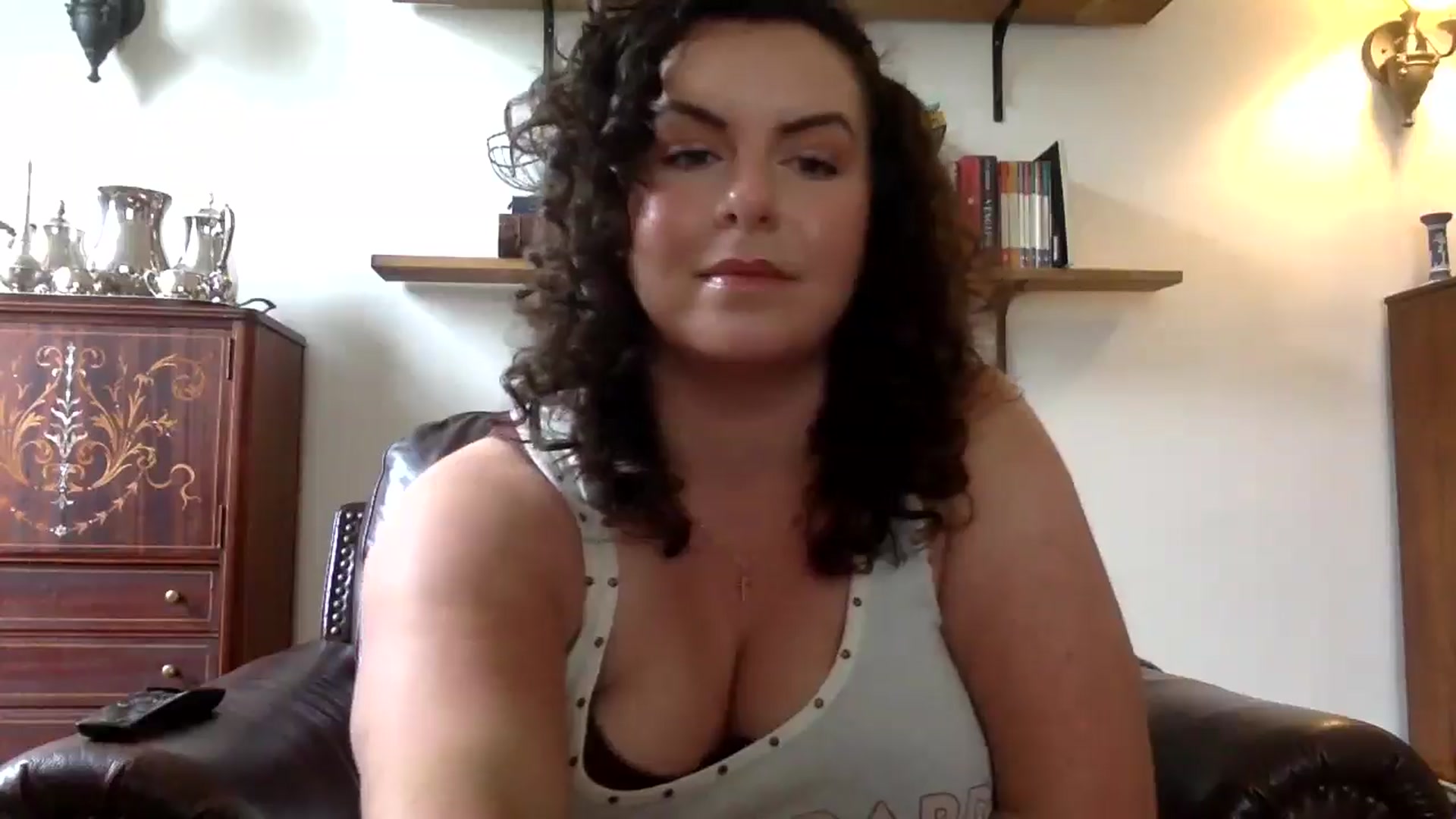 Gallery image thumbnail from EmilyHart's myfreecams stream on, 08/26/2025, 17:16 image 12 of 20