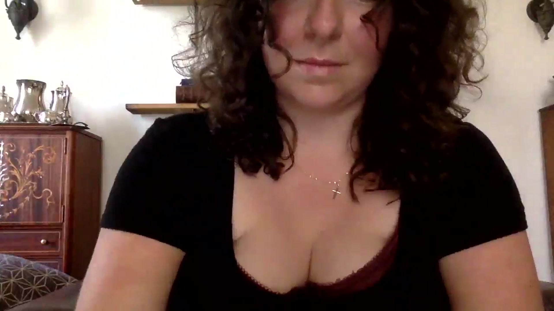 Gallery image thumbnail from EmilyHart's myfreecams stream on, 08/28/2025, 18:25 image 6 of 20