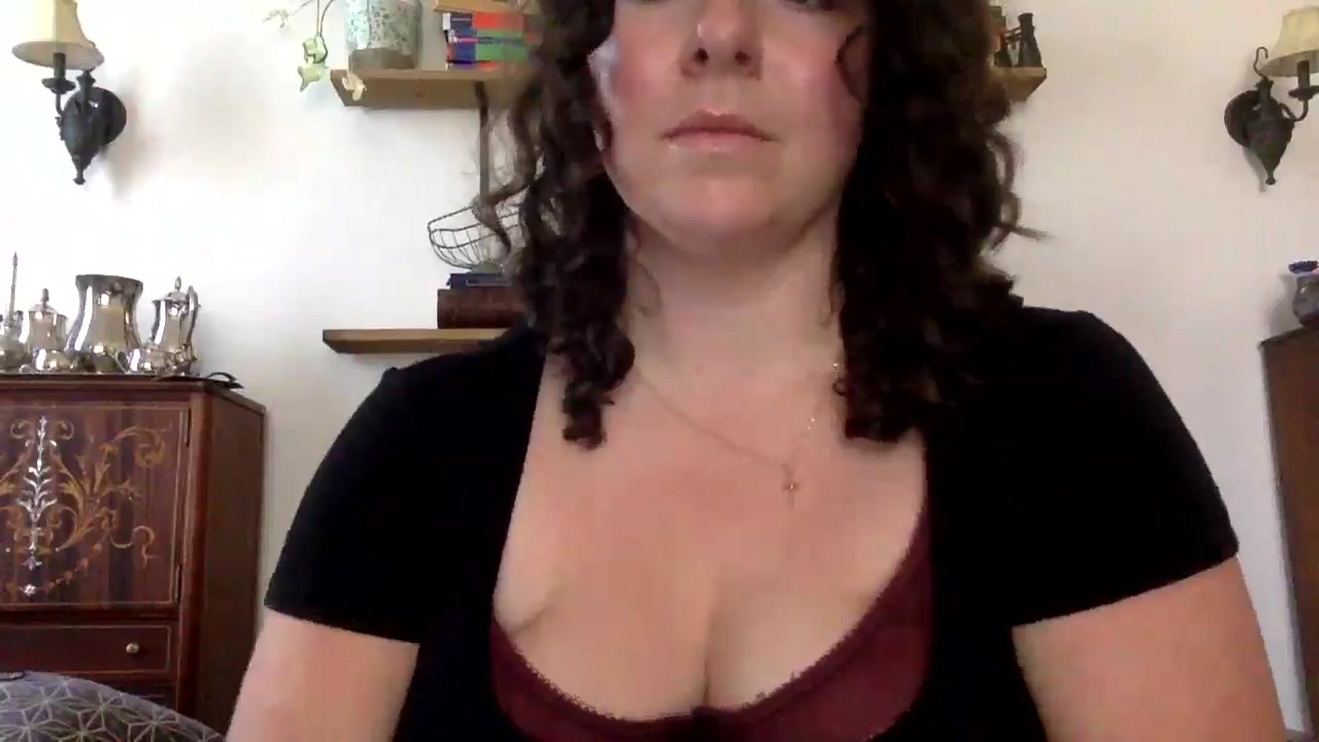 Gallery image thumbnail from EmilyHart's myfreecams stream on, 08/28/2025, 18:25 image 2 of 20