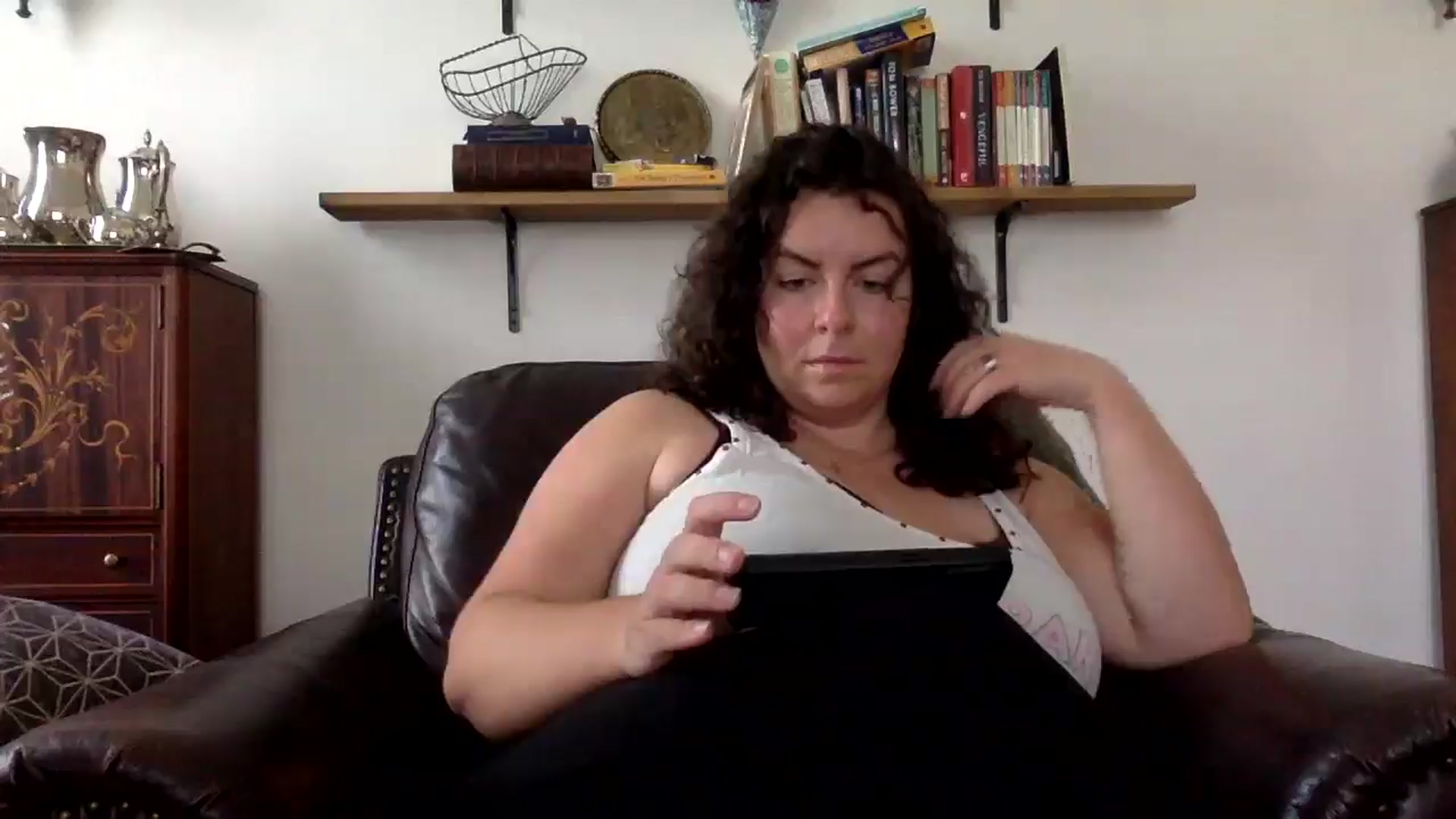 Gallery image thumbnail from EmilyHart's myfreecams stream on, 08/28/2025, 18:25 image 18 of 20