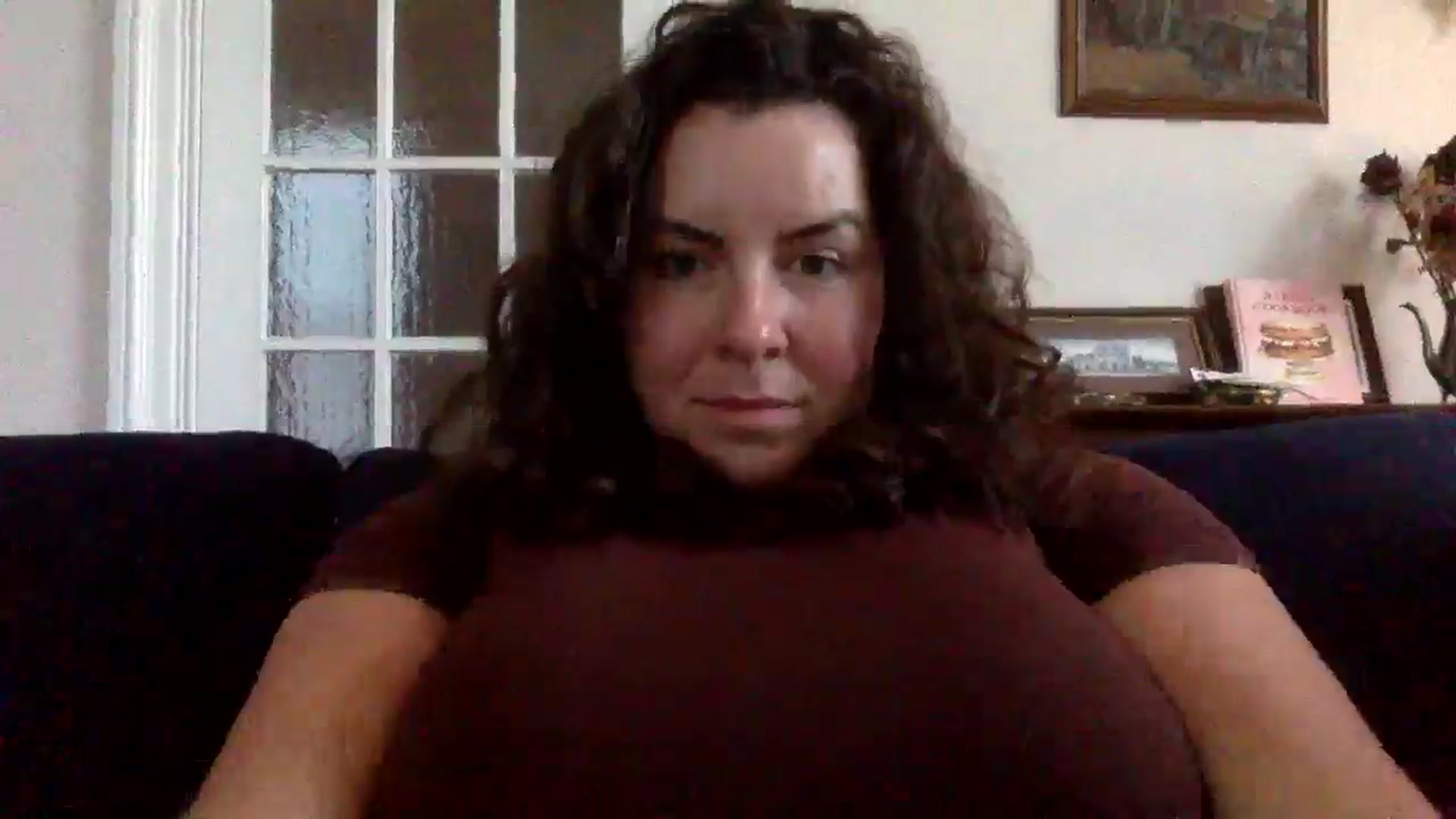 Gallery image thumbnail from EmilyHart's myfreecams stream on, 09/30/2025, 21:25 image 4 of 20