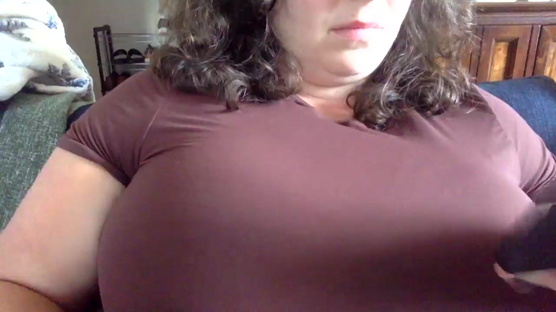 Gallery image thumbnail from EmilyHart's myfreecams stream on, 10/01/2025, 20:17 image 10 of 20
