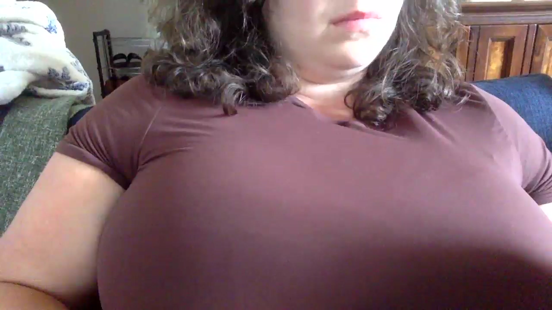 Gallery image thumbnail from EmilyHart's myfreecams stream on, 10/01/2025, 20:17 image 12 of 20