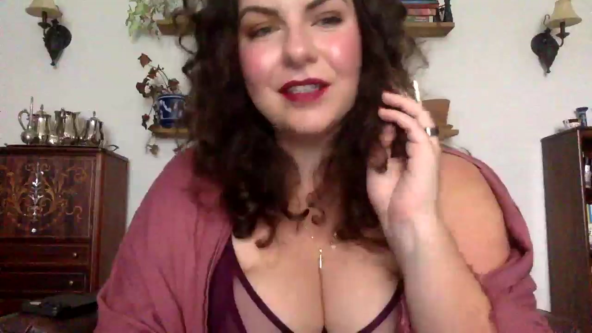 Gallery image thumbnail from EmilyHart's myfreecams stream on, 10/09/2025, 17:17 image 12 of 20