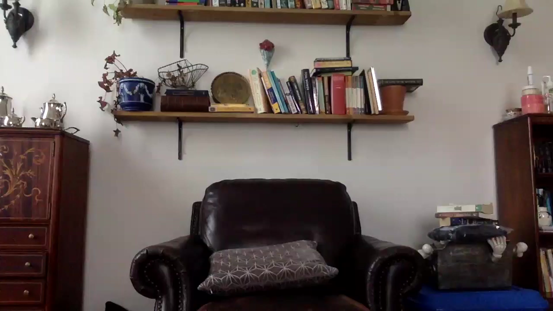 Gallery image thumbnail from EmilyHart's myfreecams stream on, 10/17/2025, 16:02 image 9 of 20