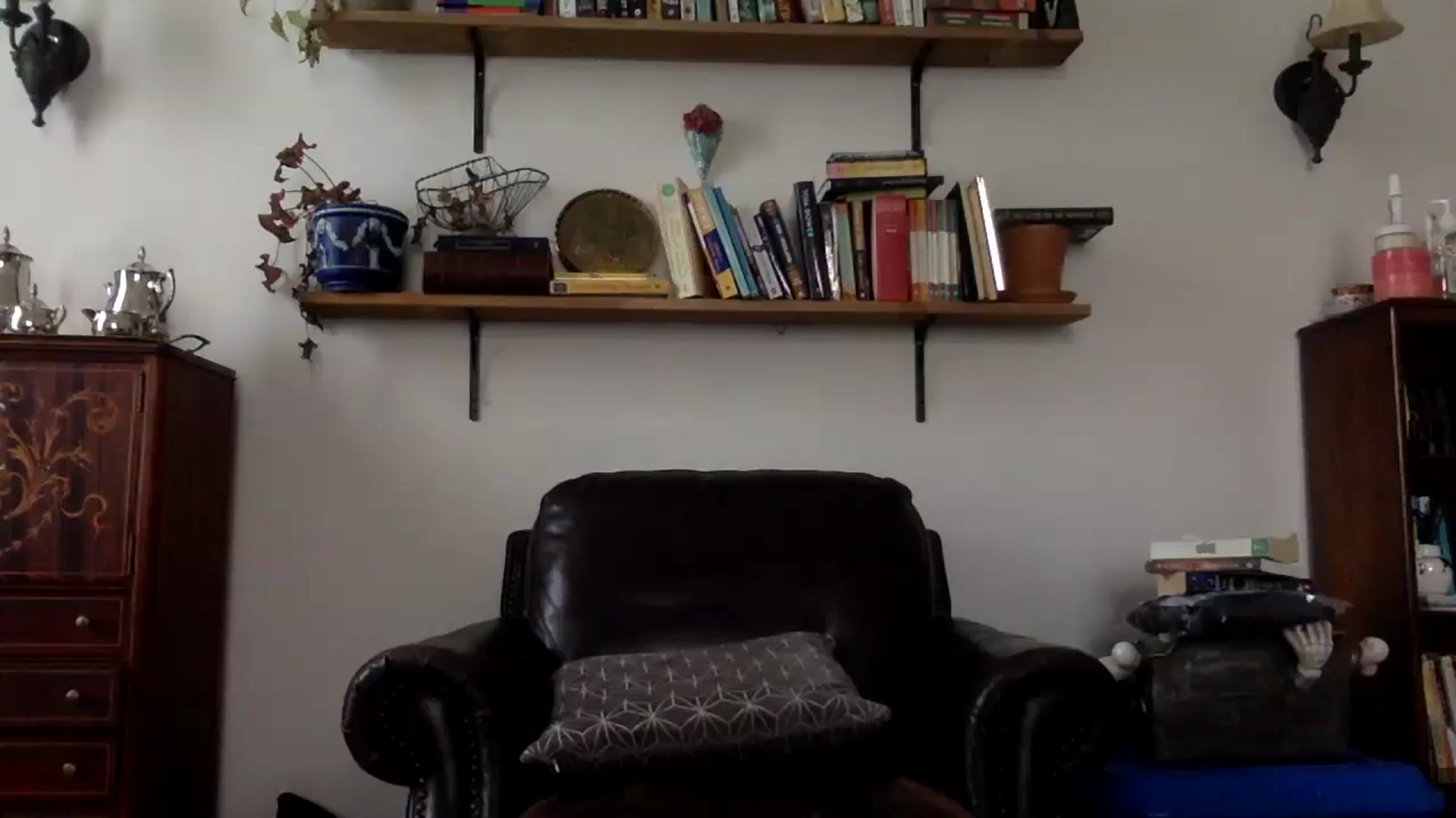 Gallery image thumbnail from EmilyHart's myfreecams stream on, 10/17/2025, 16:02 image 6 of 20