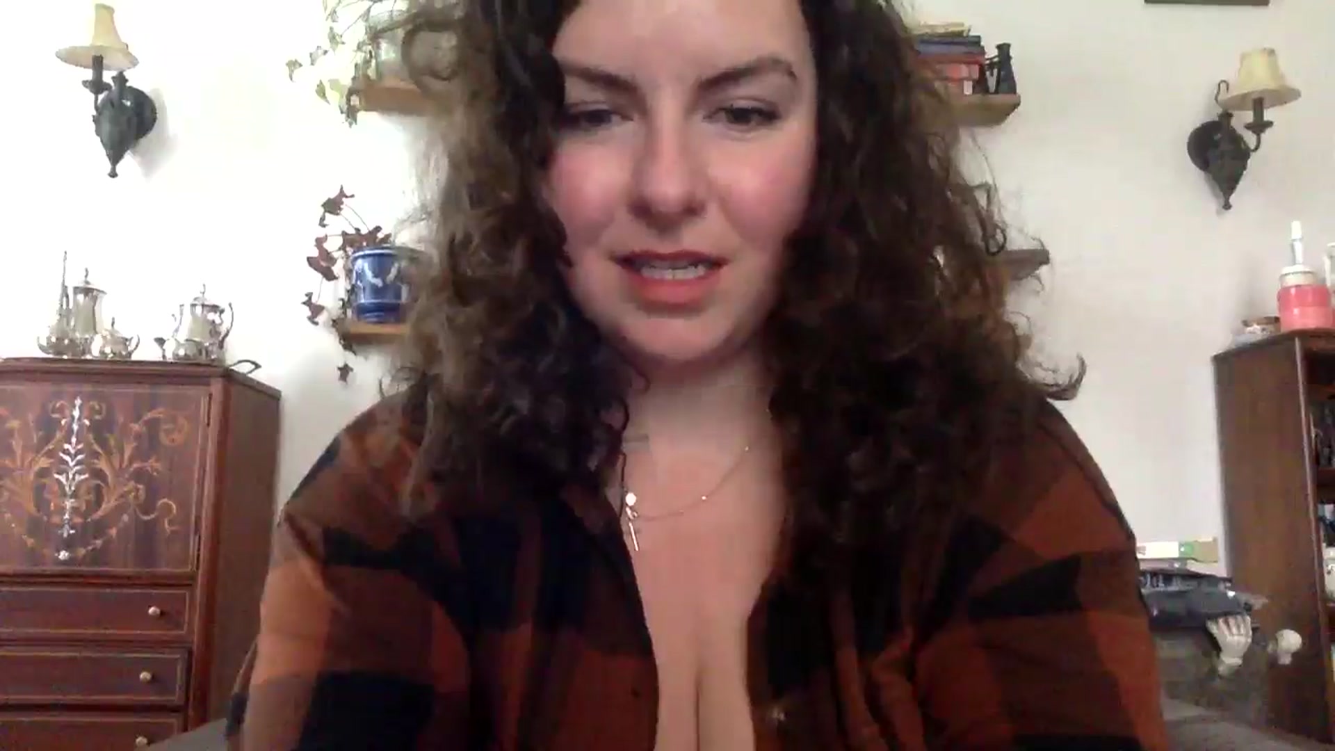 Gallery image thumbnail from EmilyHart's myfreecams stream on, 10/17/2025, 17:18 image 7 of 20