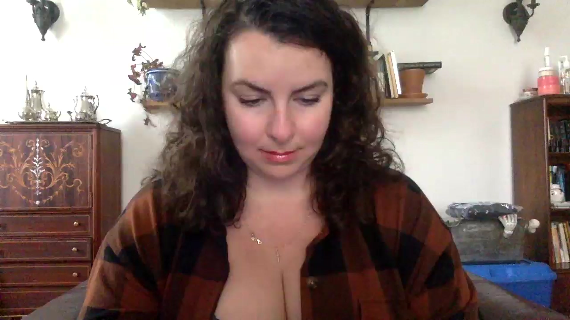 Gallery image thumbnail from EmilyHart's myfreecams stream on, 10/17/2025, 19:37 image 3 of 20