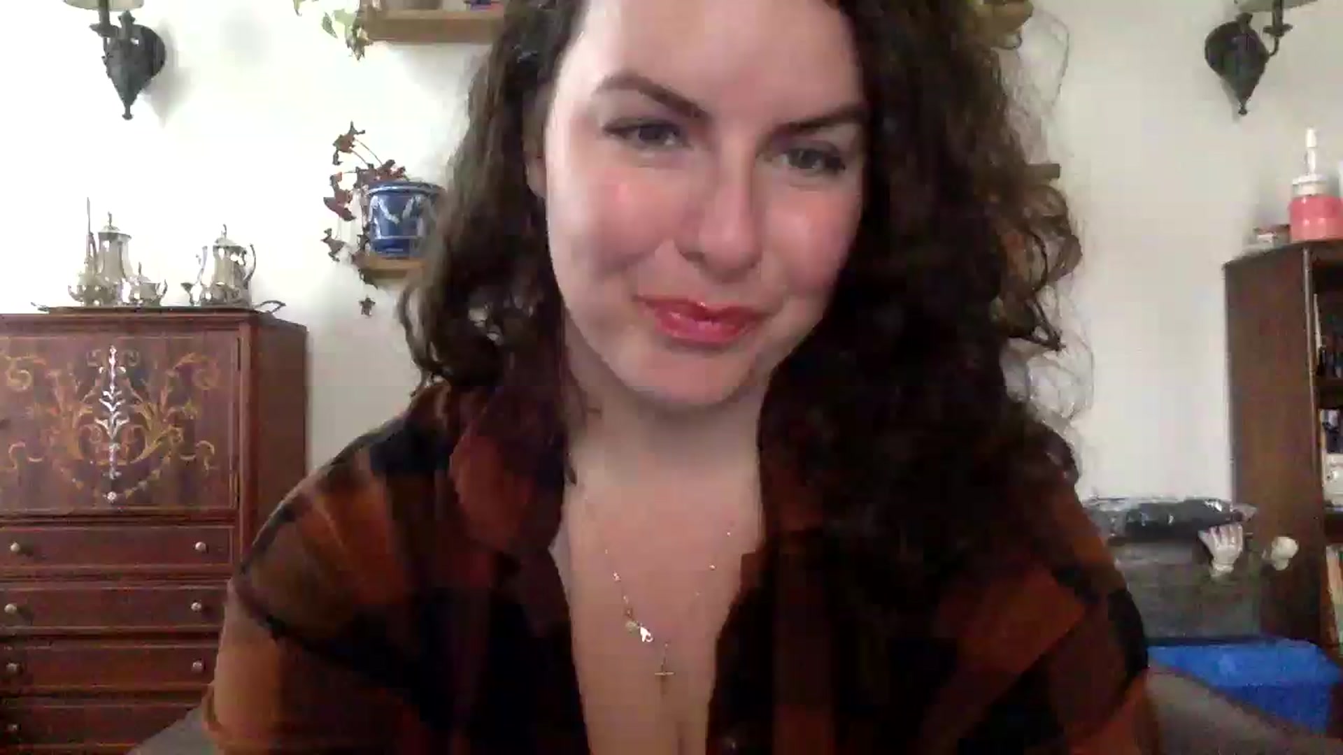 Gallery image thumbnail from EmilyHart's myfreecams stream on, 10/17/2025, 19:37 image 7 of 20